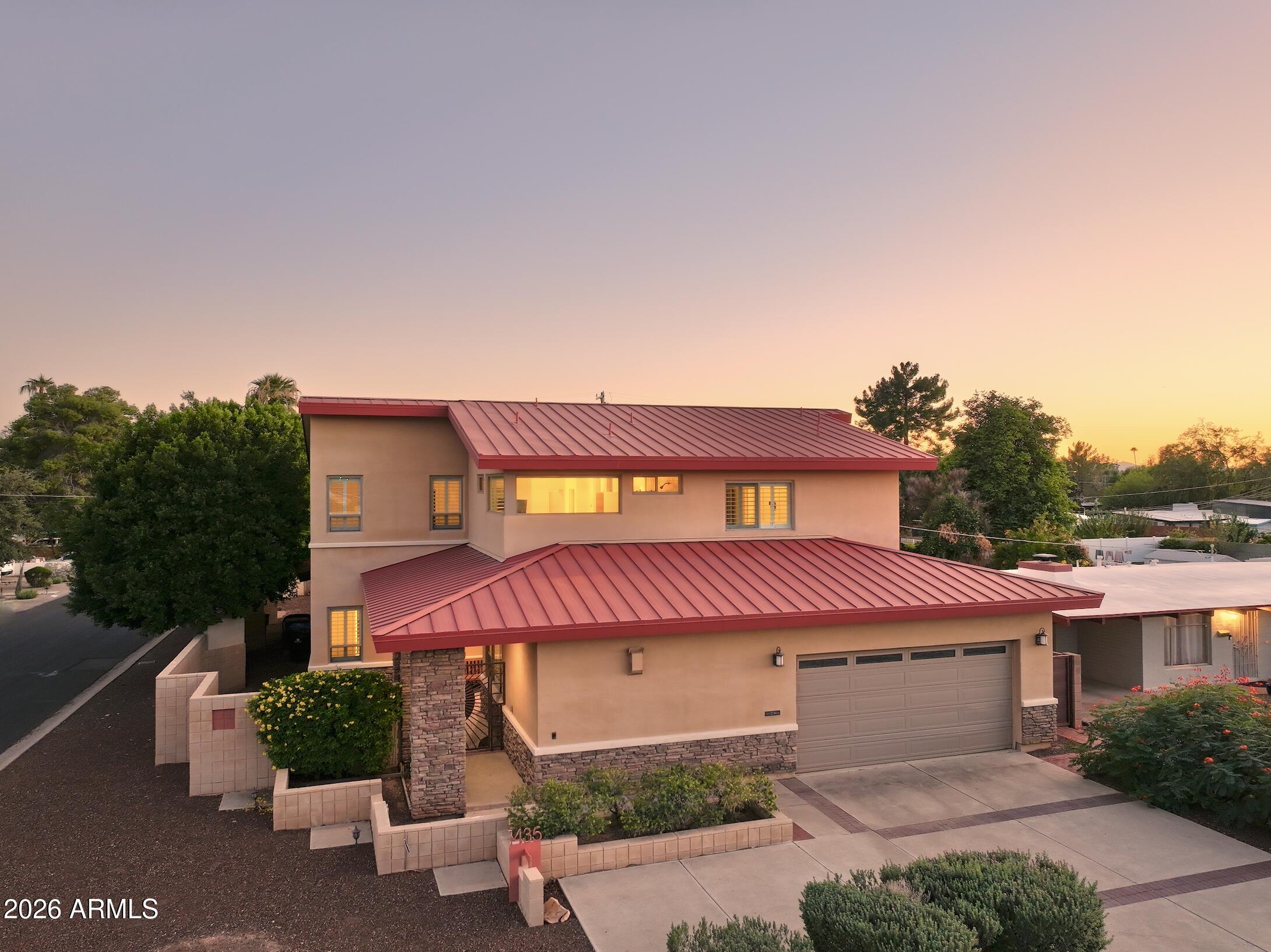 1435 E Rancho Drive — photo