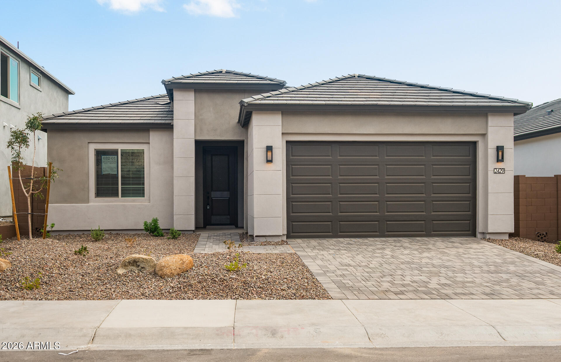 2429 W Nighthawk Way — photo