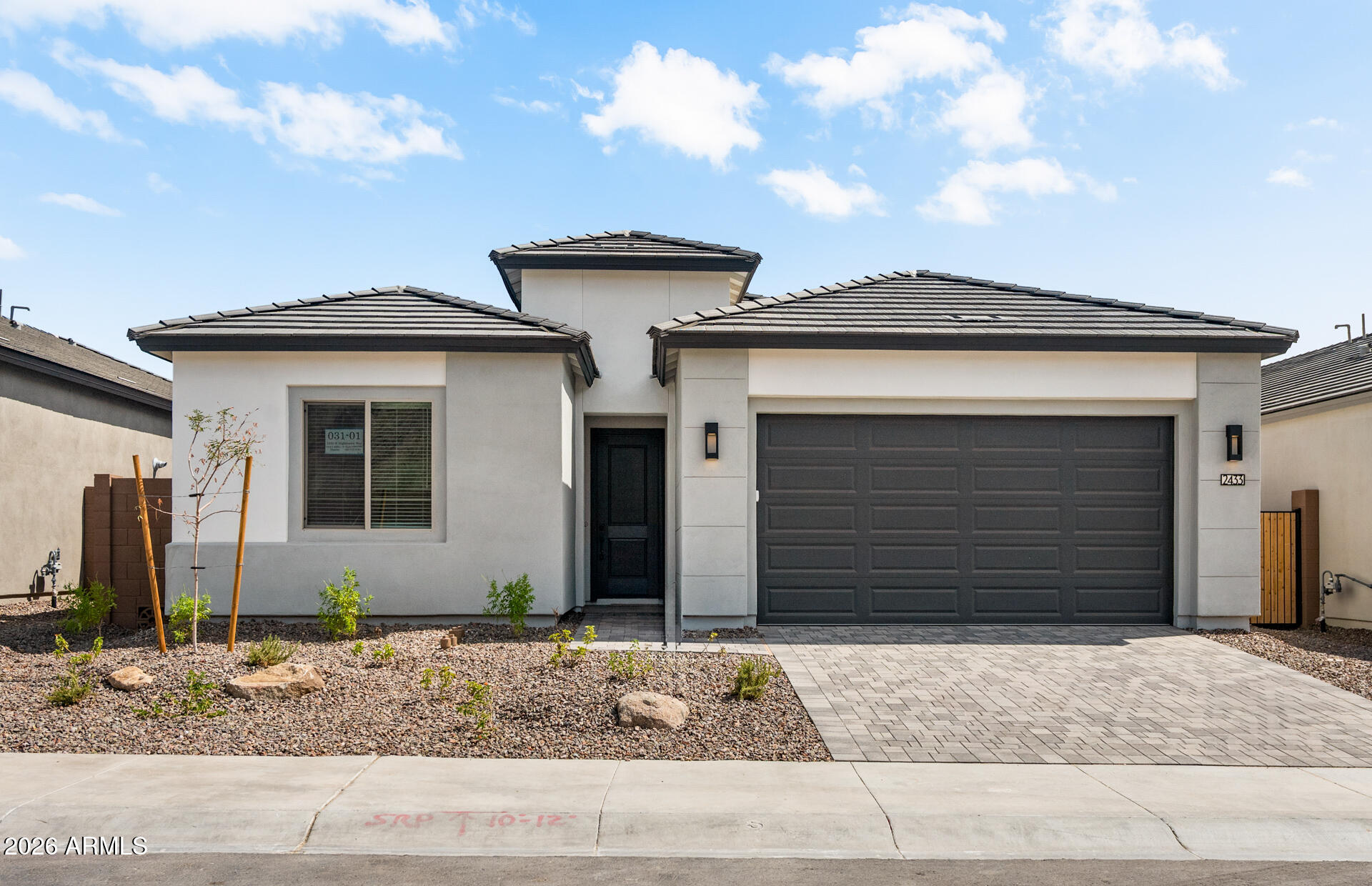 2433 W Nighthawk Way — photo