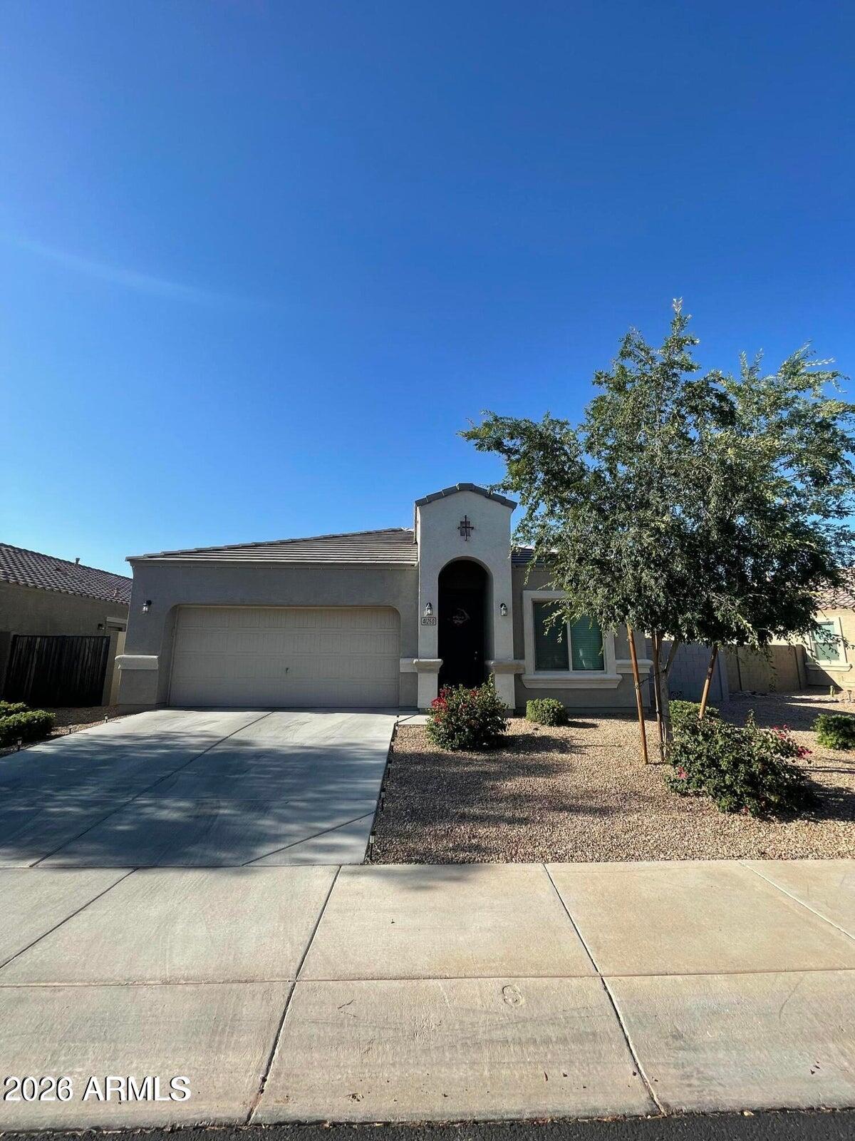 41250 W Williams Way — photo