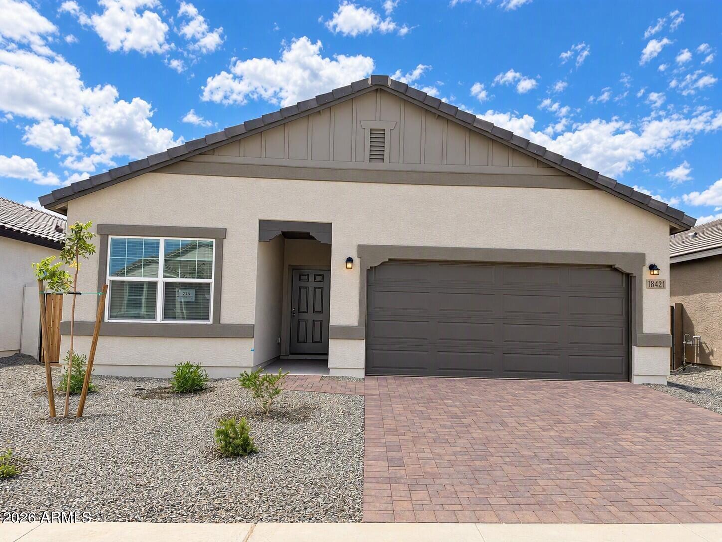 18421 W Buchanan Street — photo