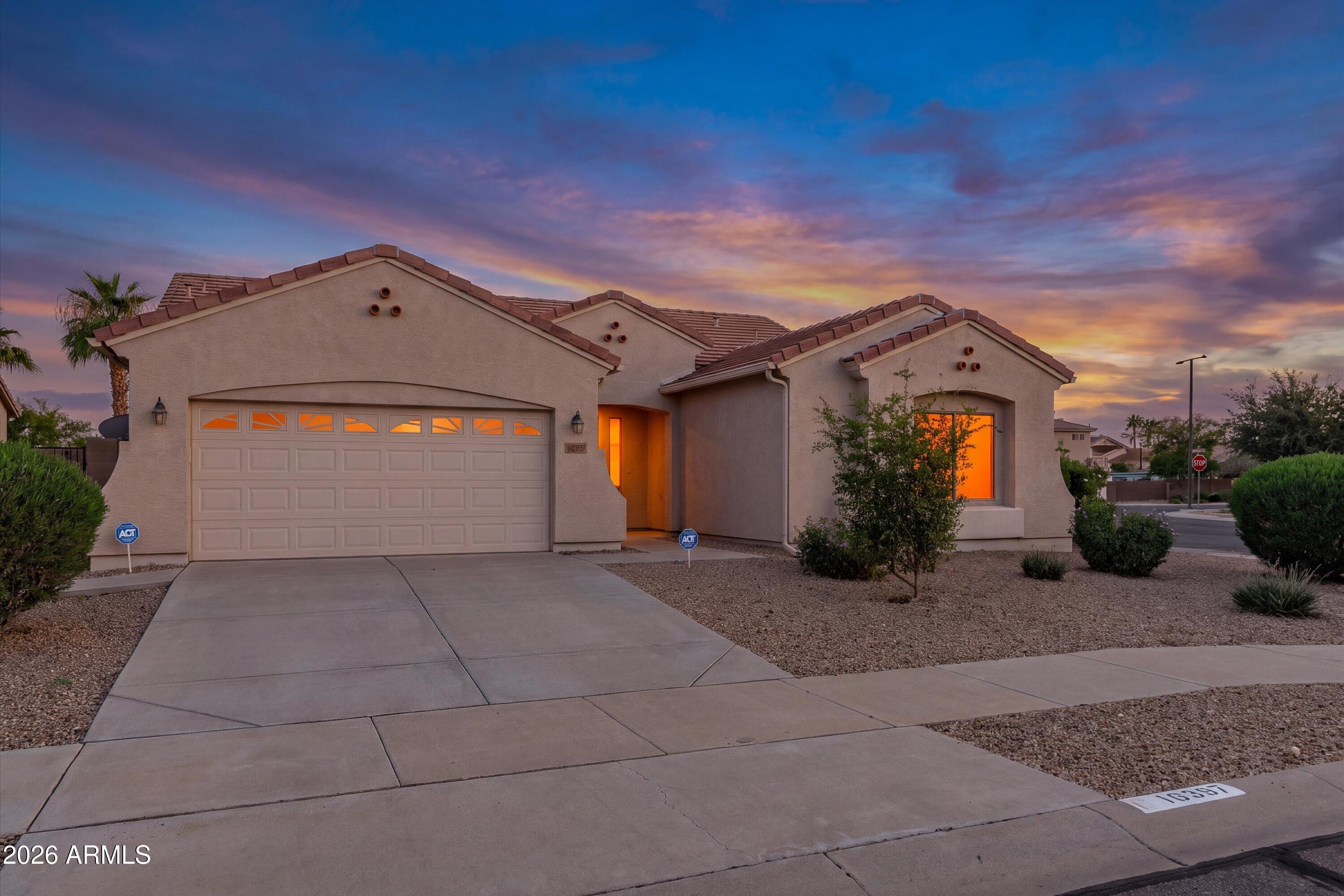 16397 W Cameron Drive — photo