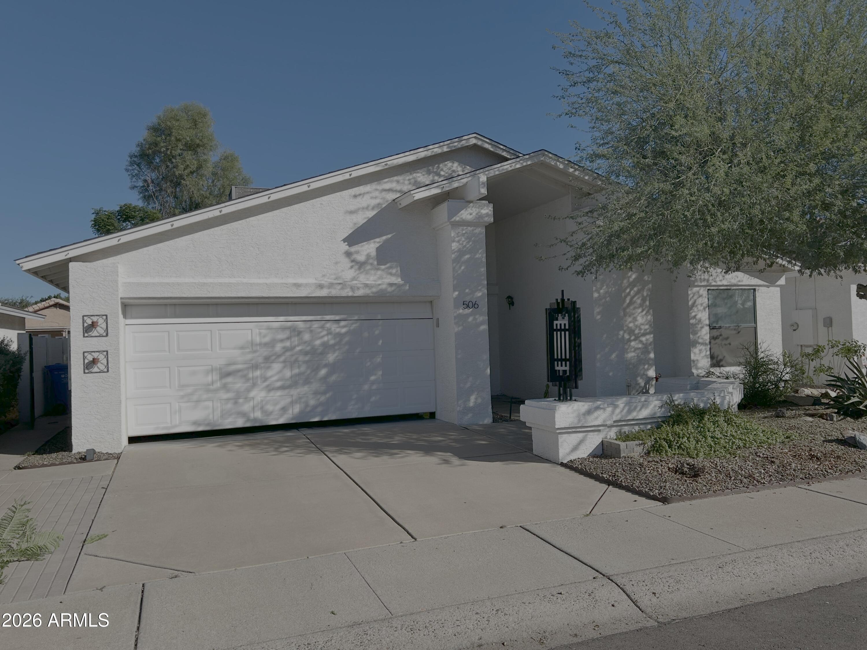 506 W Fellars Drive — photo