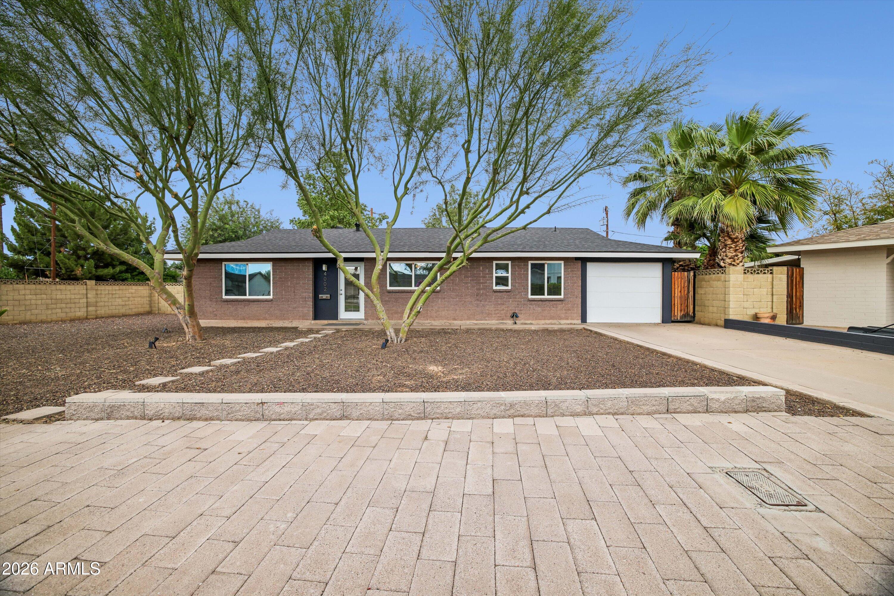 4002 E Devonshire Avenue, Phoenix, AZ 85018 — photo 2