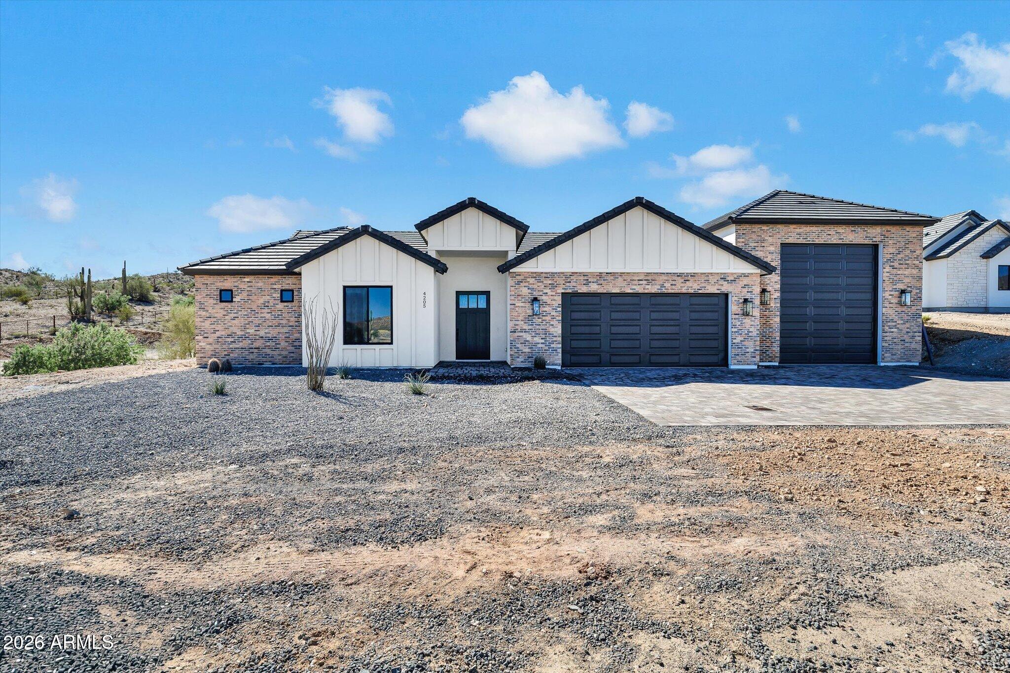 4205 W Caribou Lane — photo