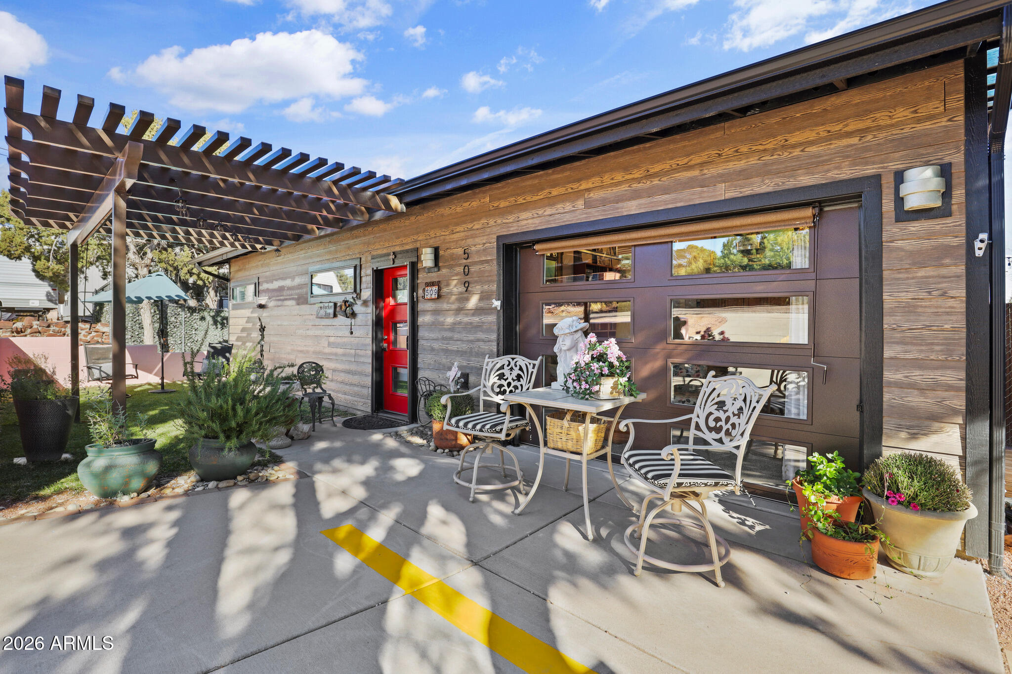 509 N Hogan Drive — photo