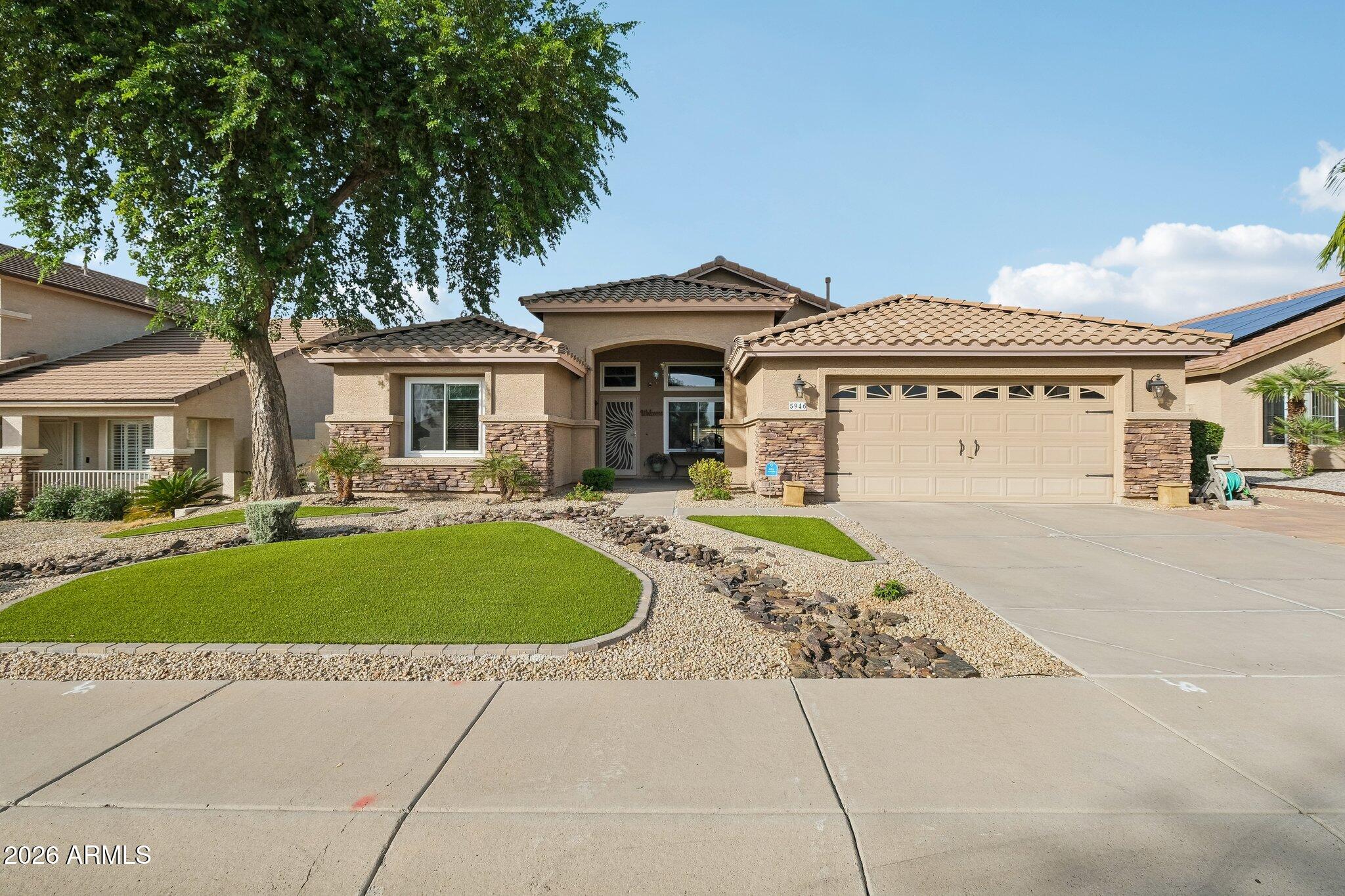 5946 W Villa Theresa Drive — photo