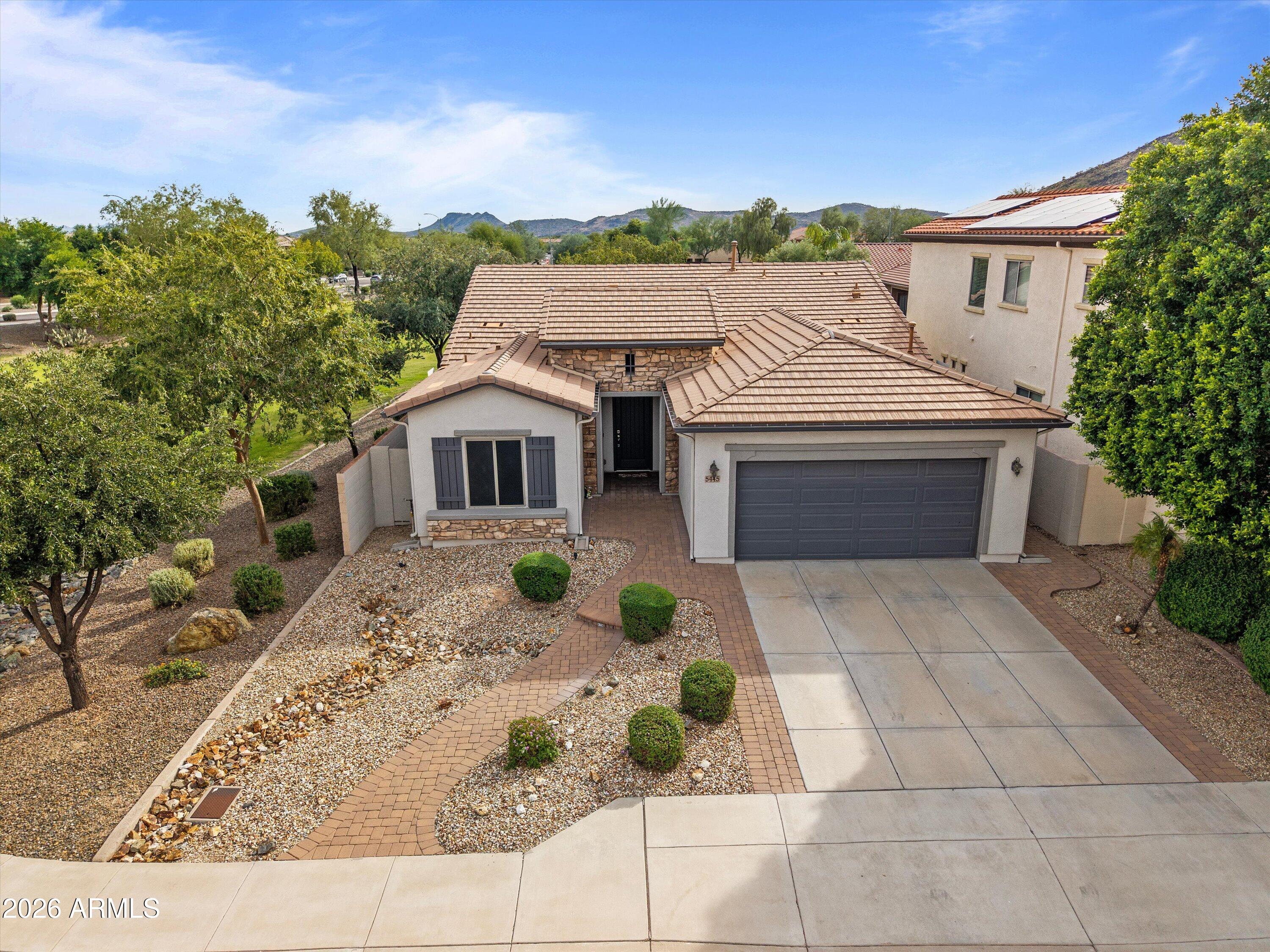 5445 W Cavedale Drive — photo