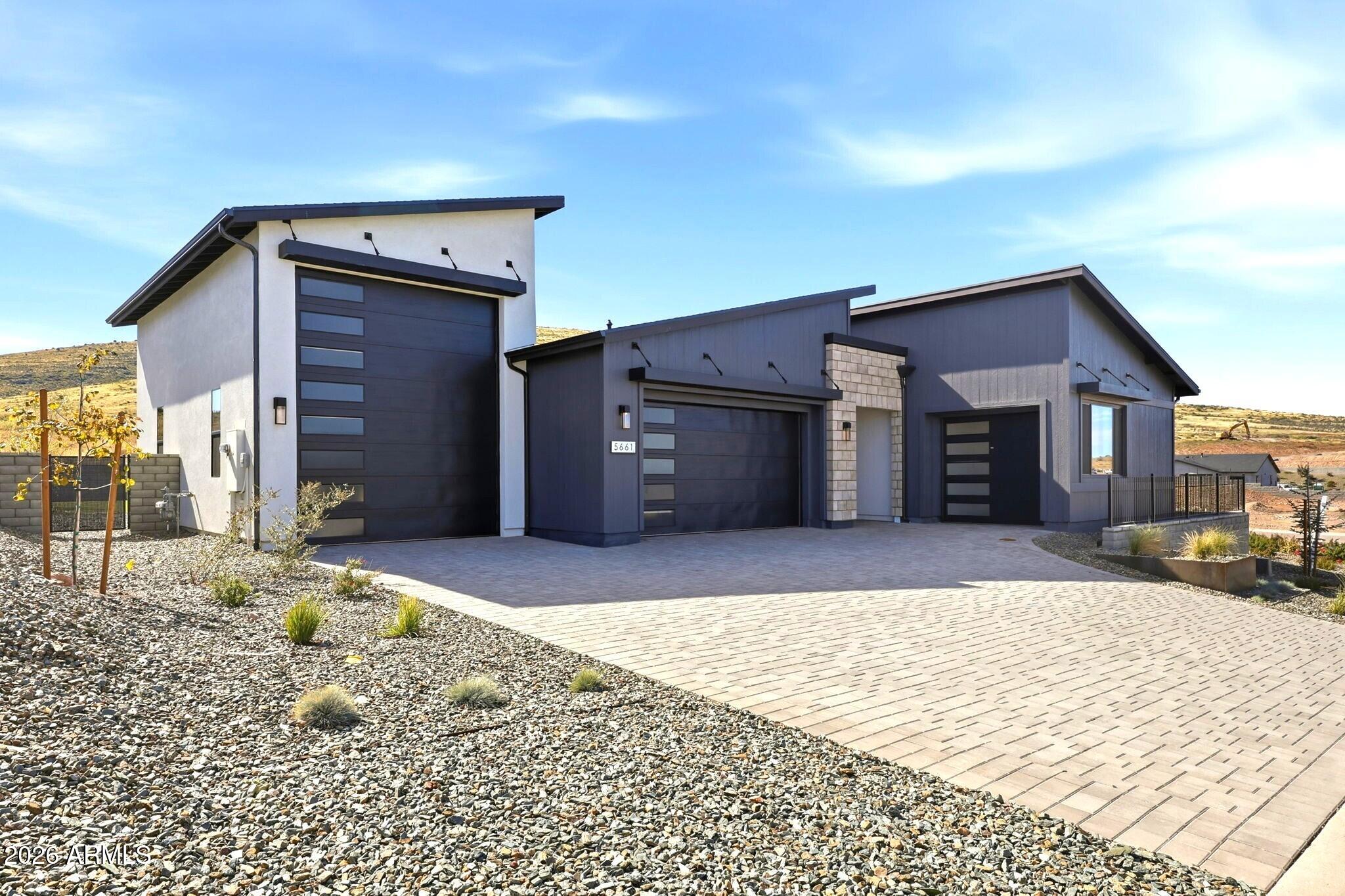 5661 E Blackburn Court — photo