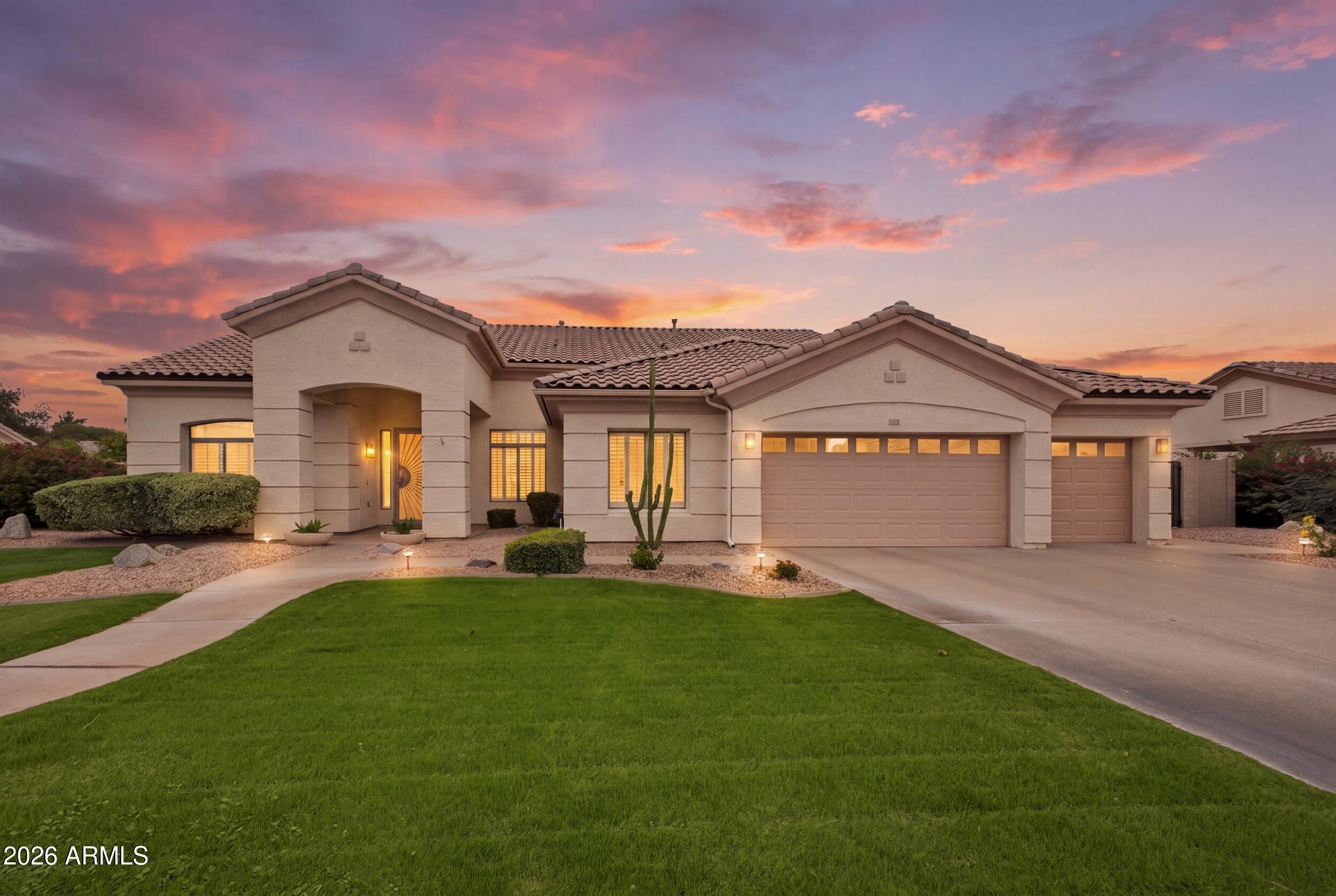7157 W Villa Hermosa — photo