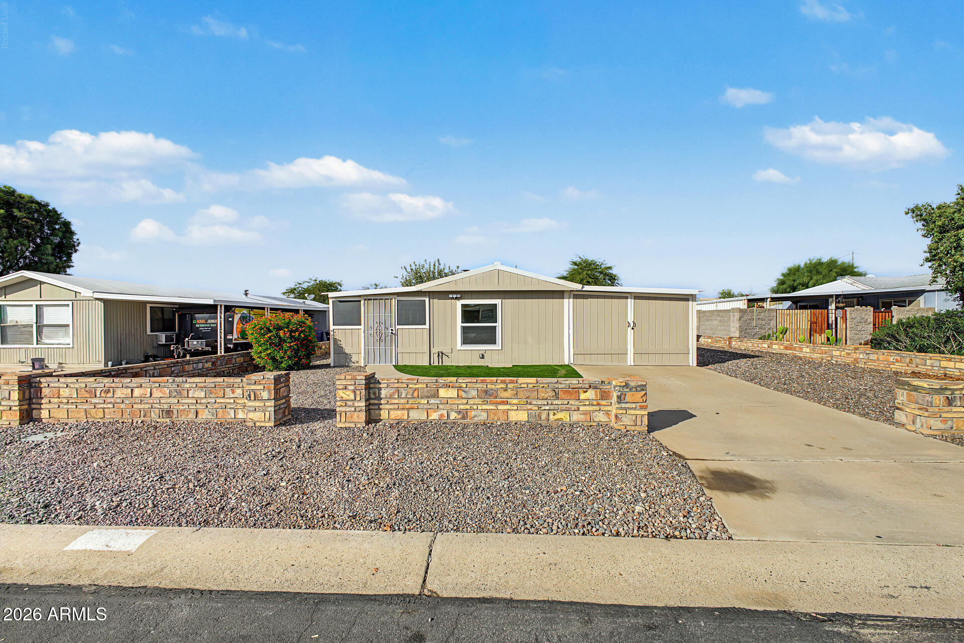 7546 E Inverness Avenue — photo