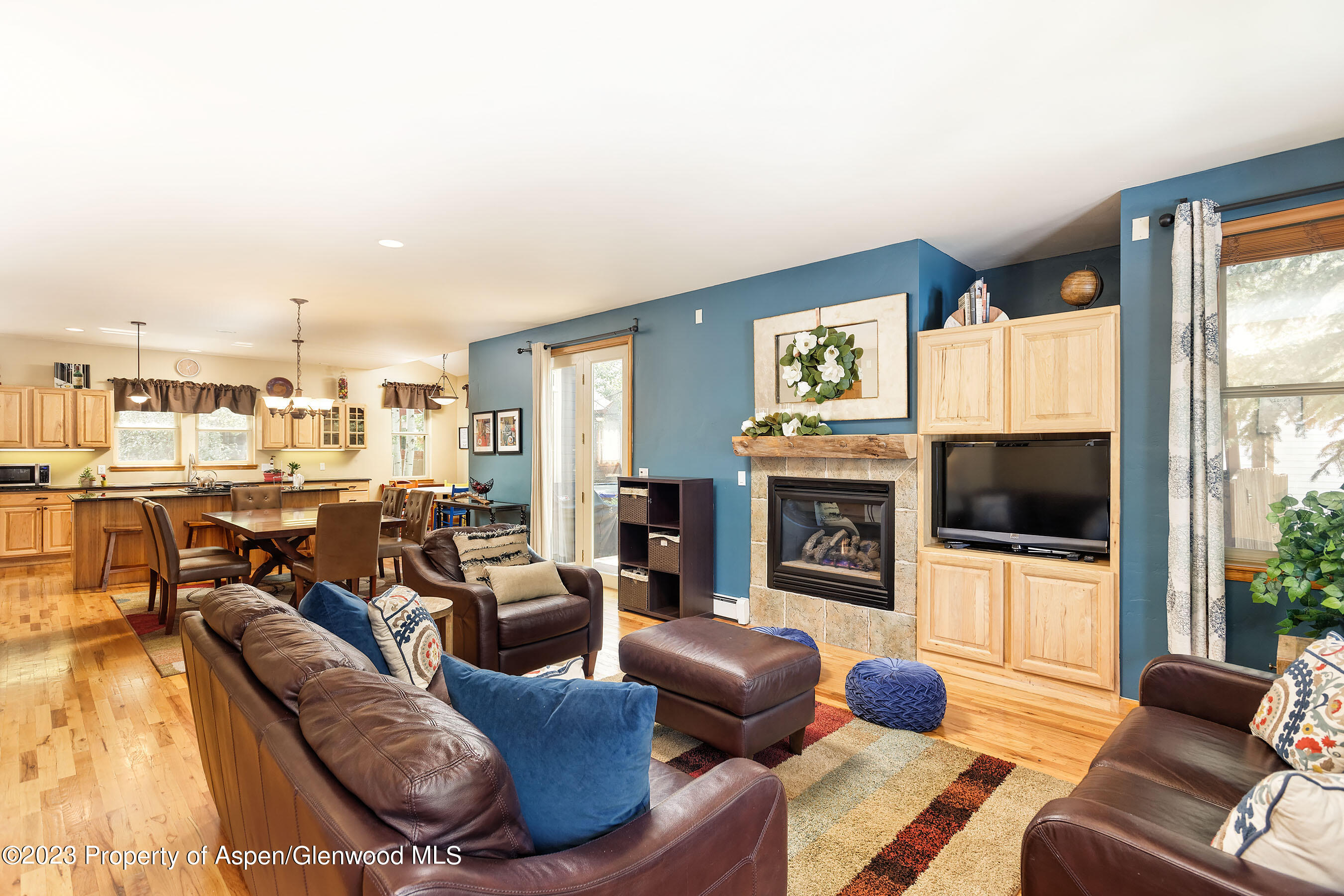 408 Meadow Court — photo