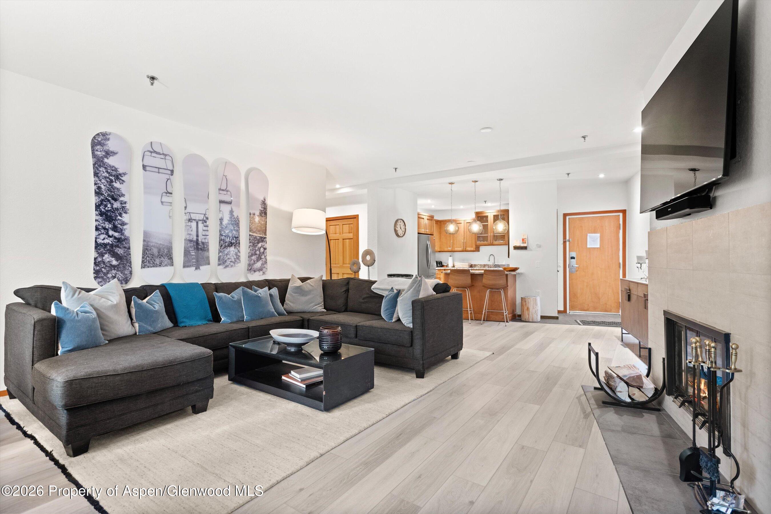 425 Wood Road 19 — photo