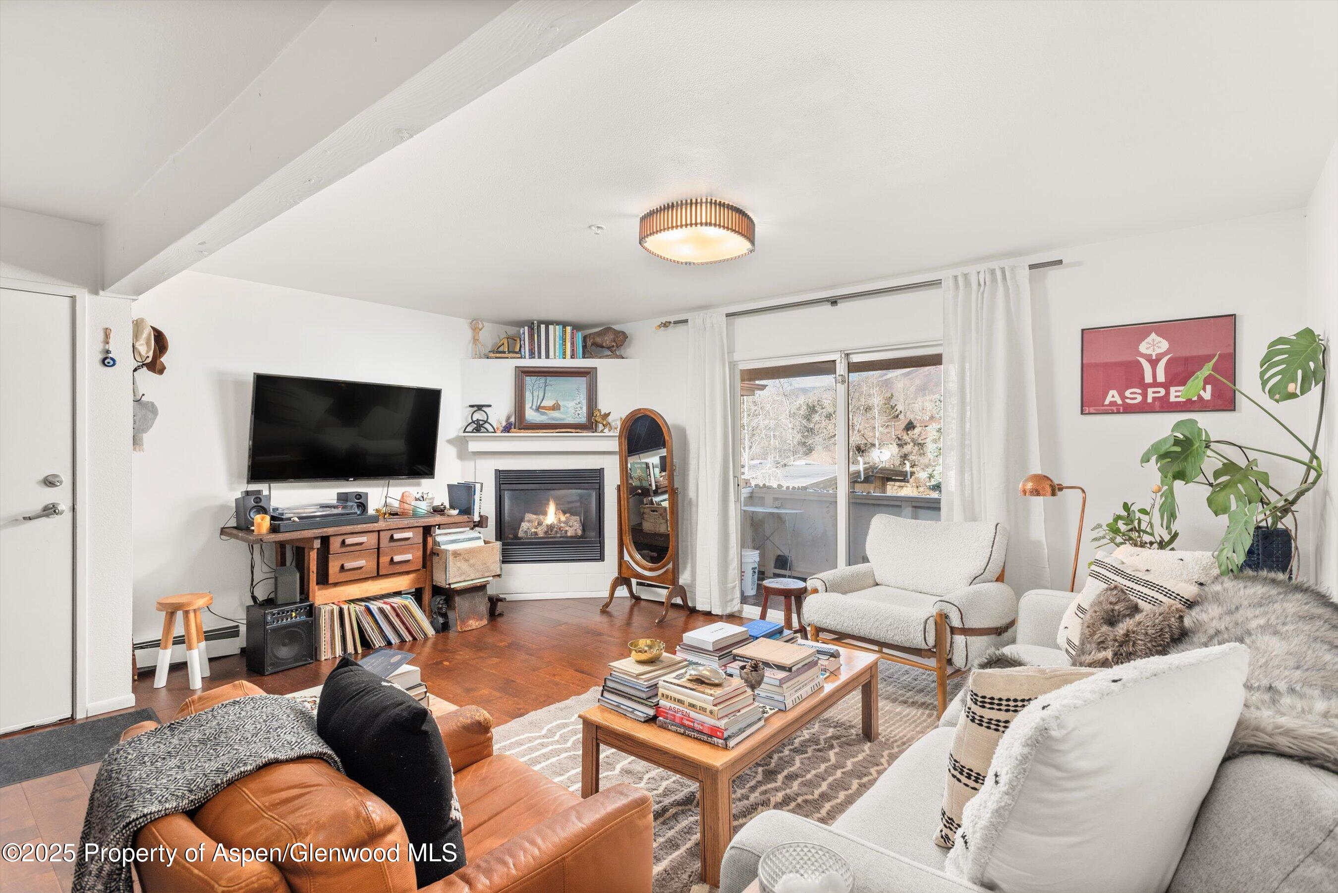 326 Midland Avenue 308 — photo