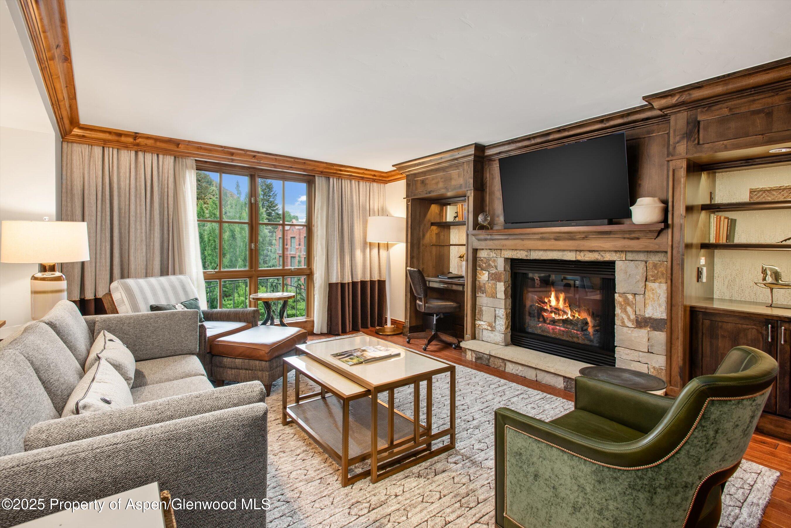 315 E Dean Street B33-C4 — photo