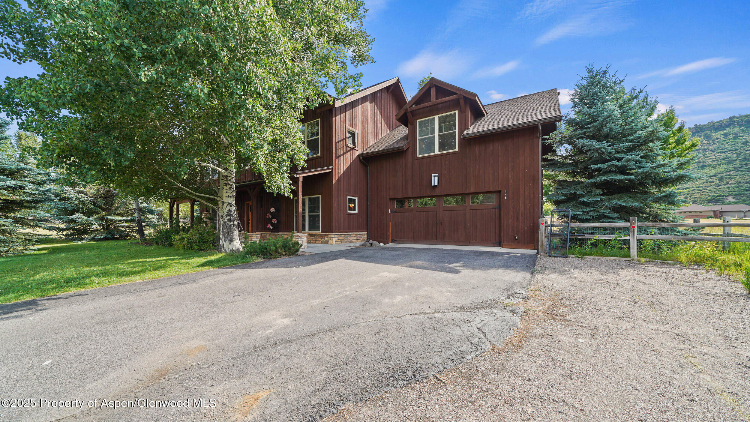 148 Laird Lane — photo
