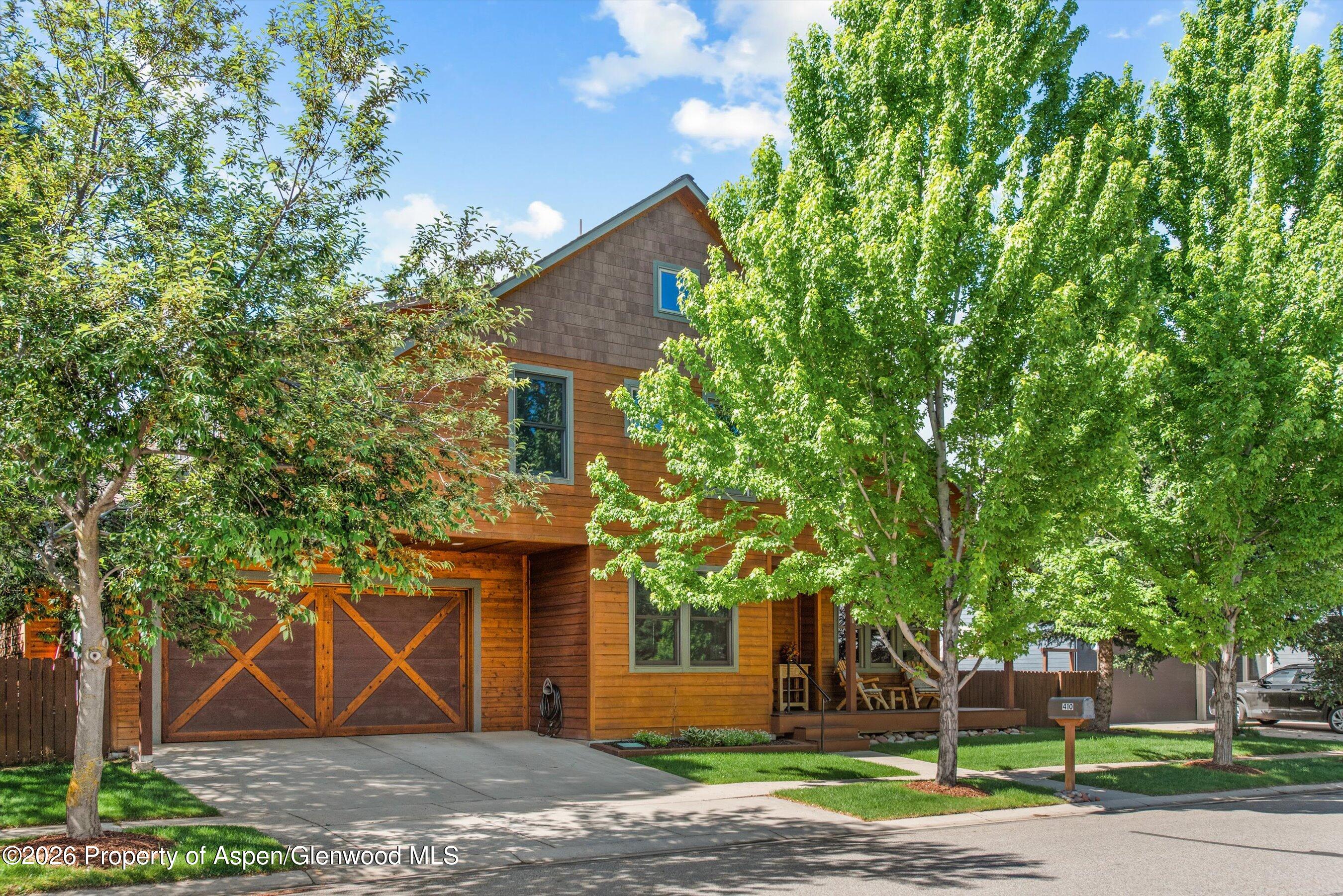 410 Meadow Court — photo