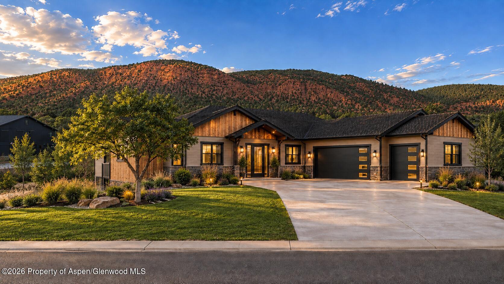 1700 River Bend Way — photo