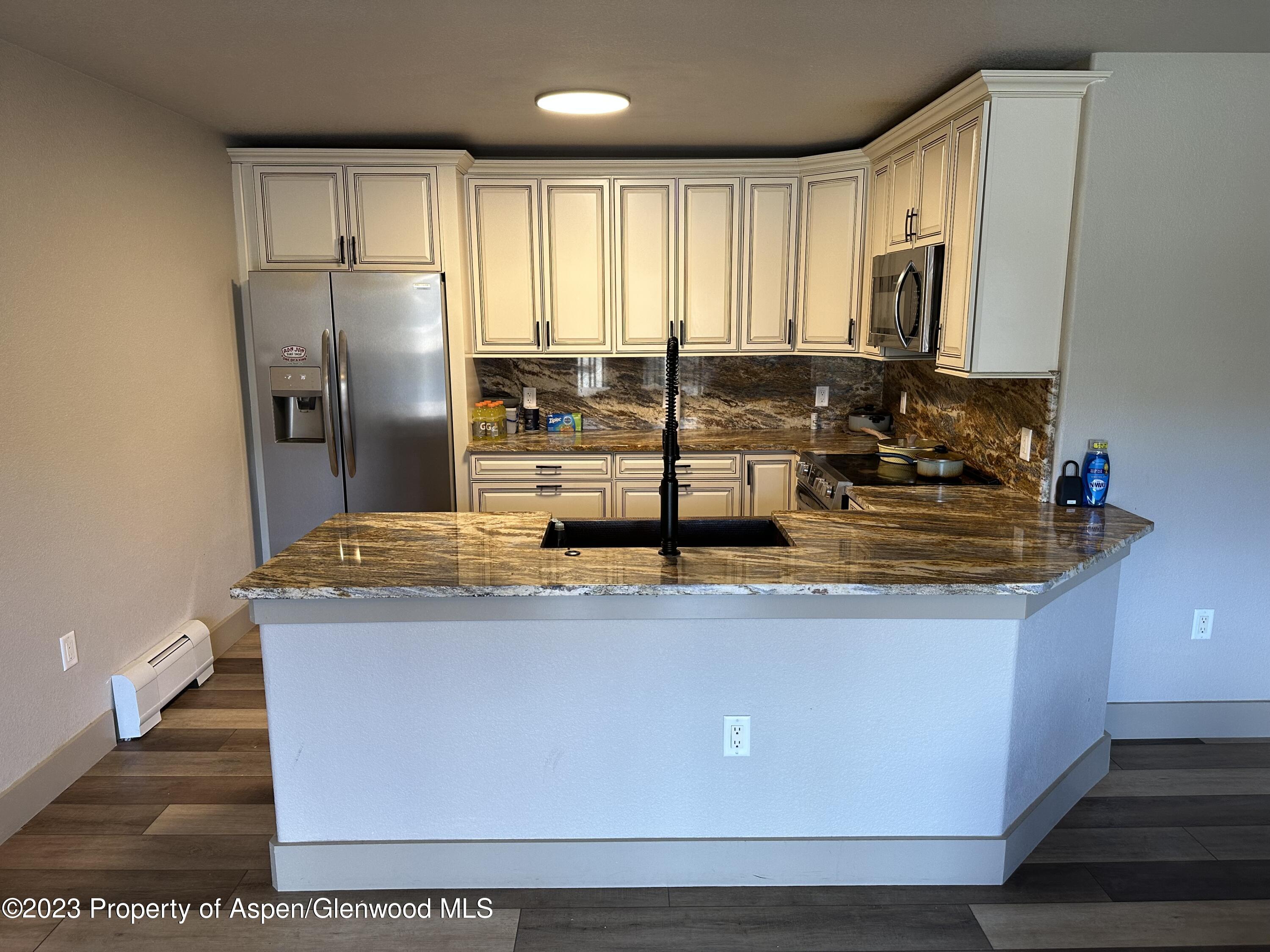 560 River View Drive 704 — photo