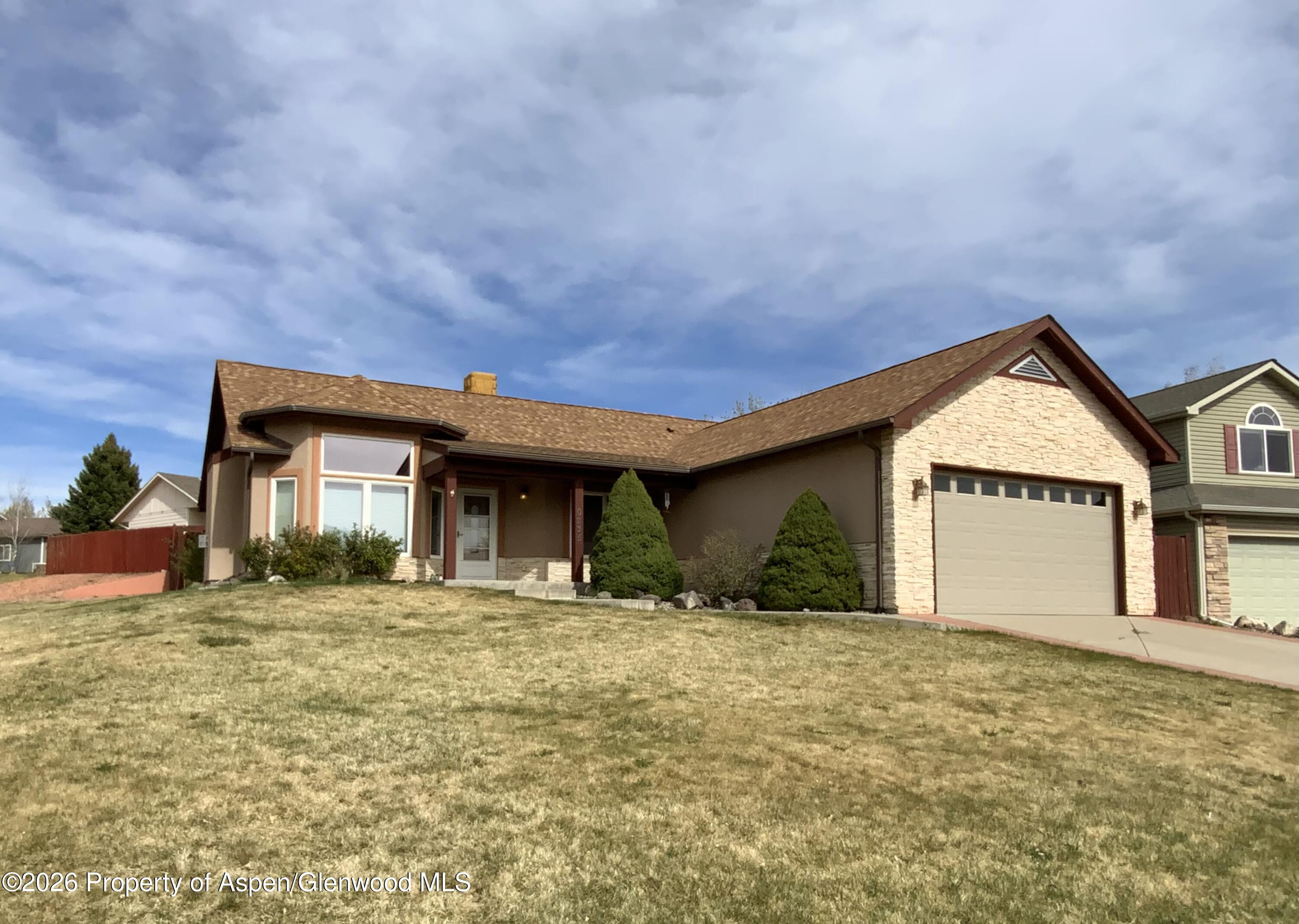 235 Ponderosa Circle — photo