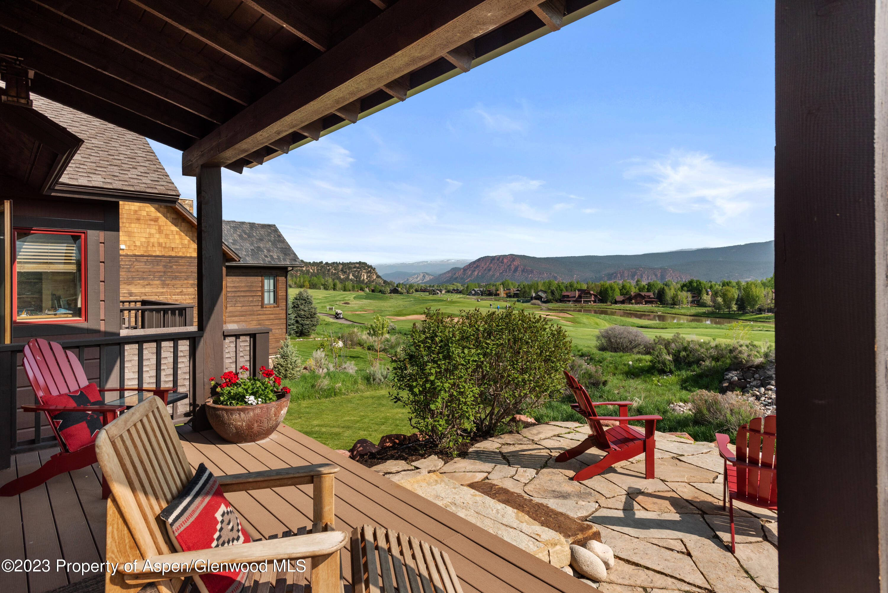 4072 Crystal Bridge Drive — photo