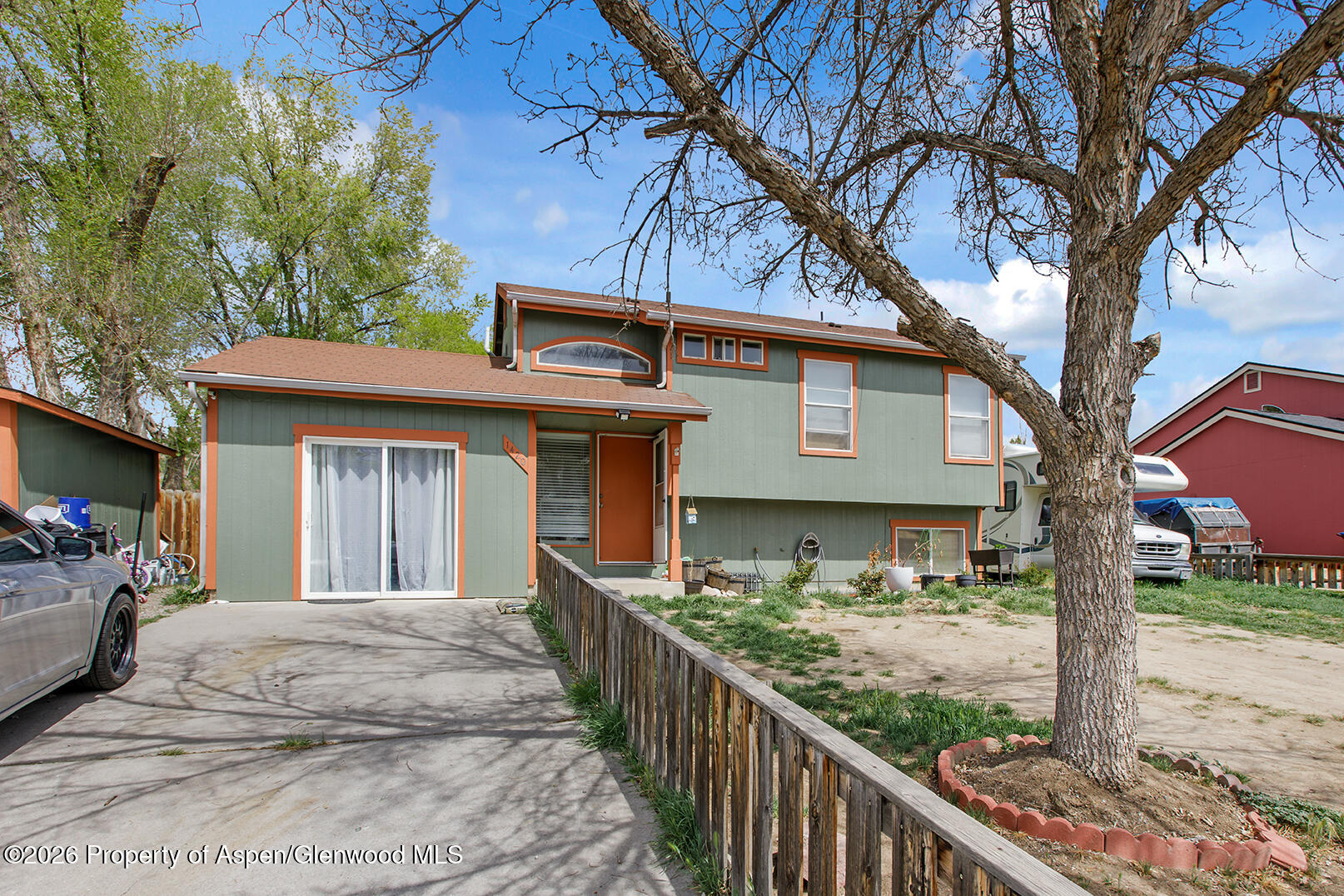 1420 Orchard Avenue — photo