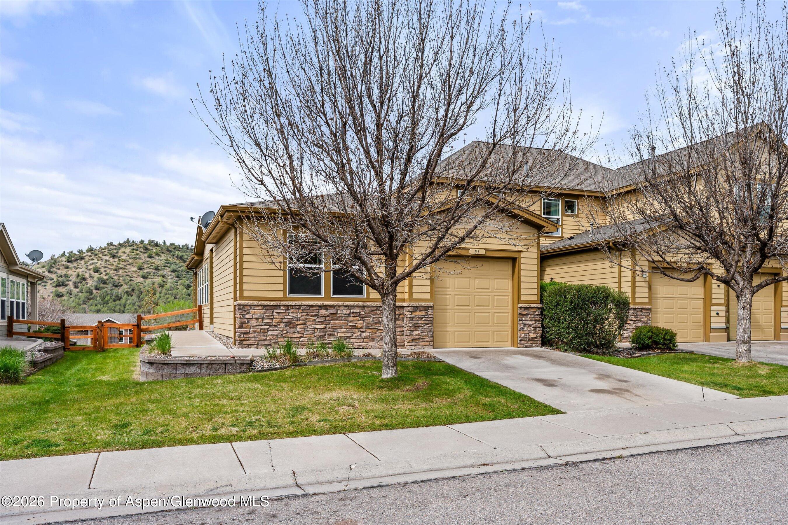 51 Redstone Drive — photo