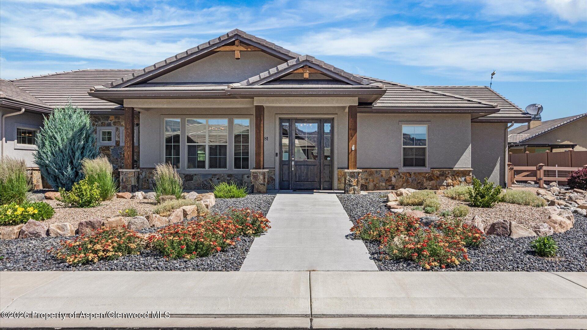 1381 Kiva Drive — photo