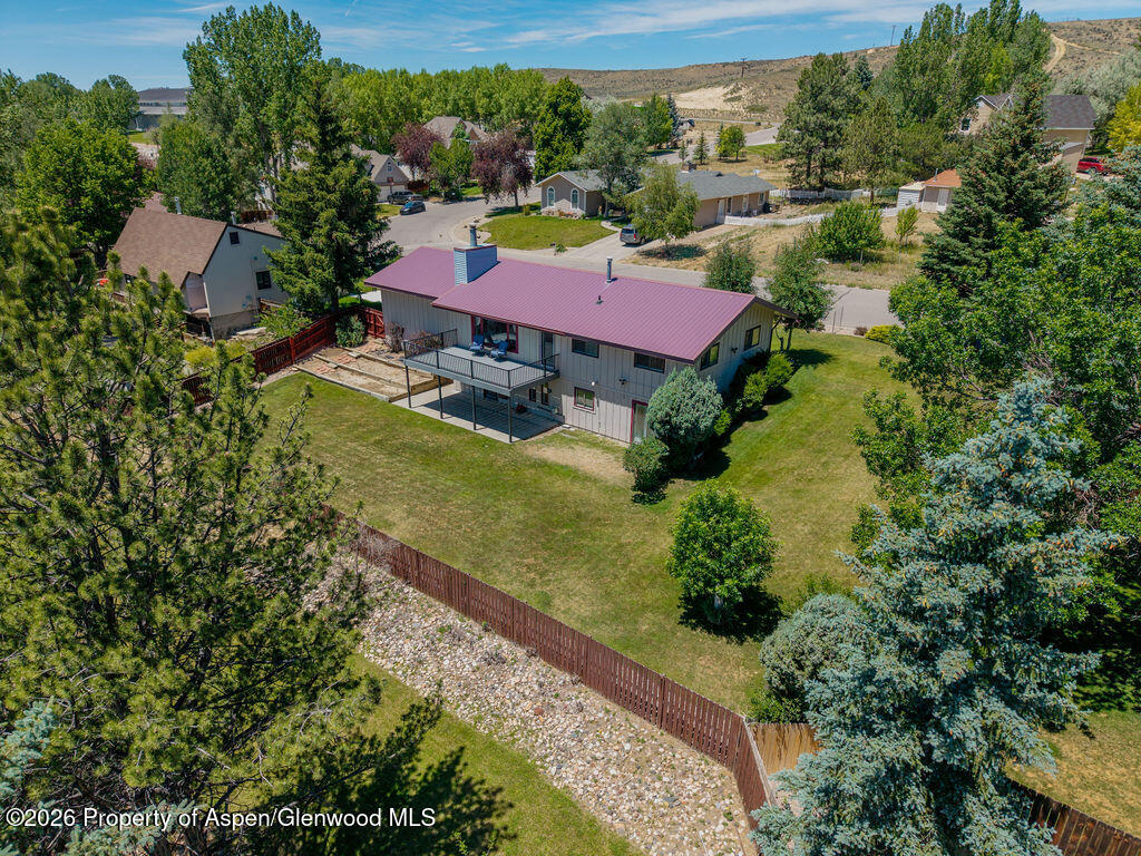 982 Alta Vista Drive — photo