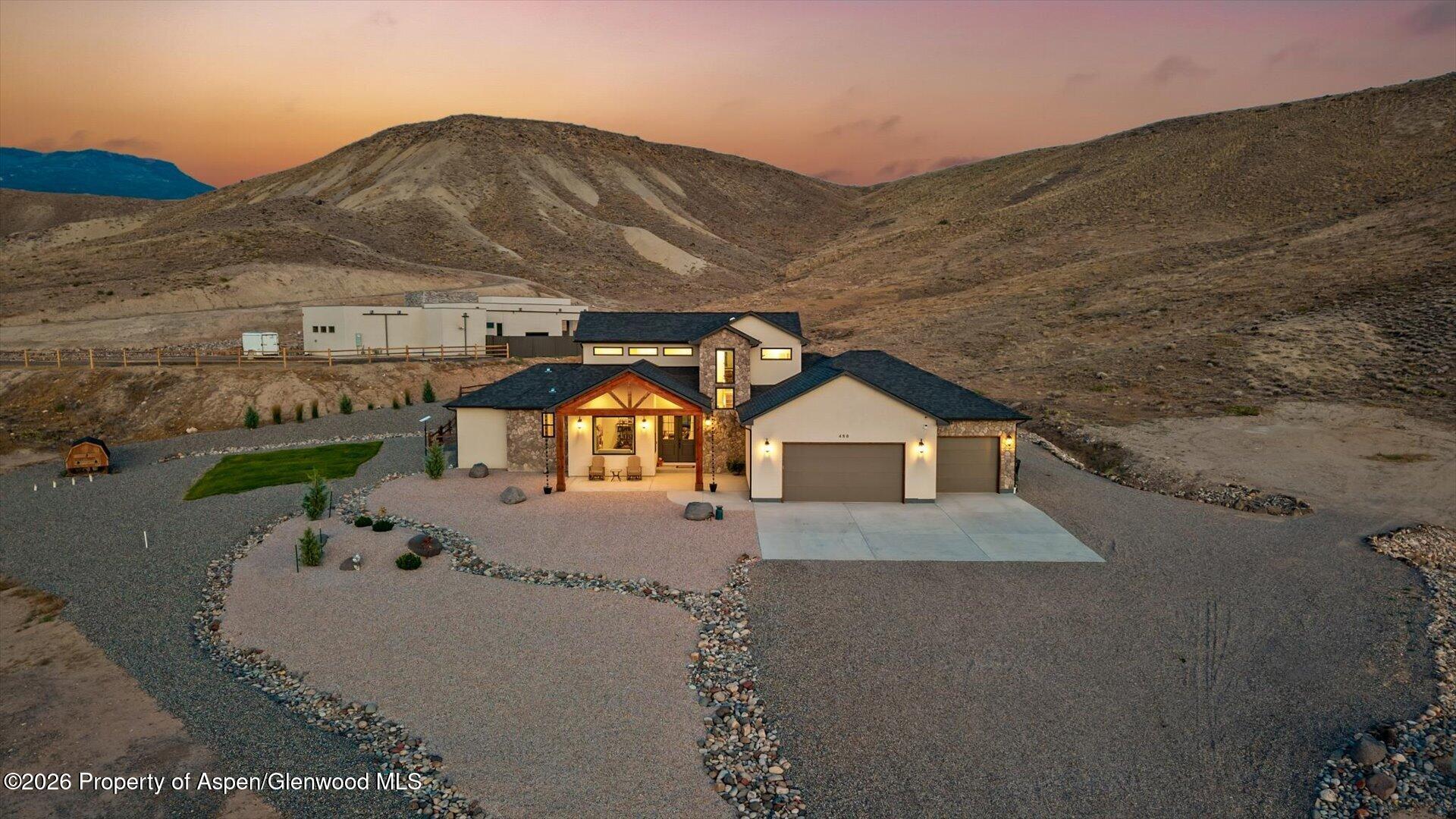 480 Desert Bluff Court — photo