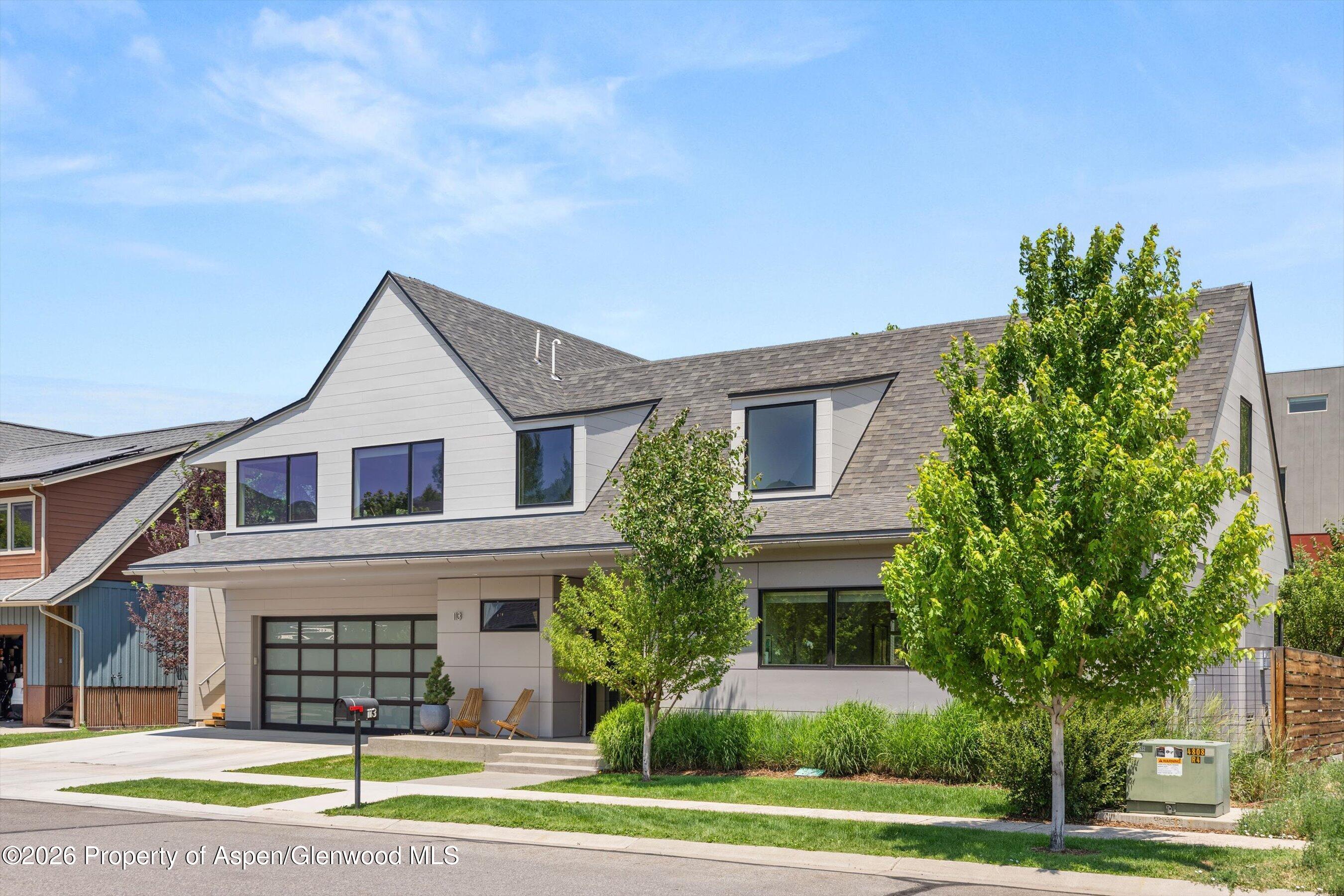 113 Valley Court — photo