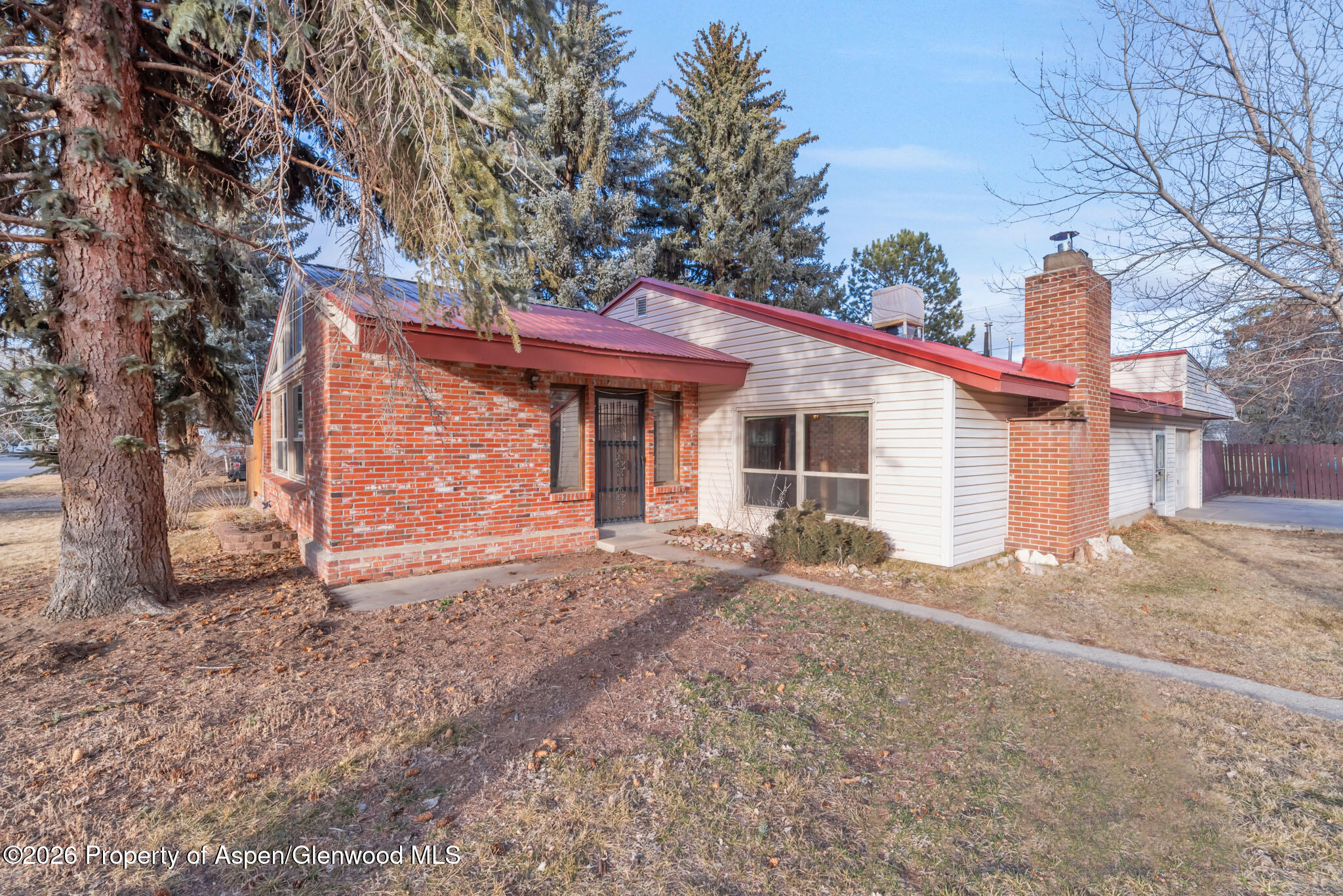 805 Rose Street — photo