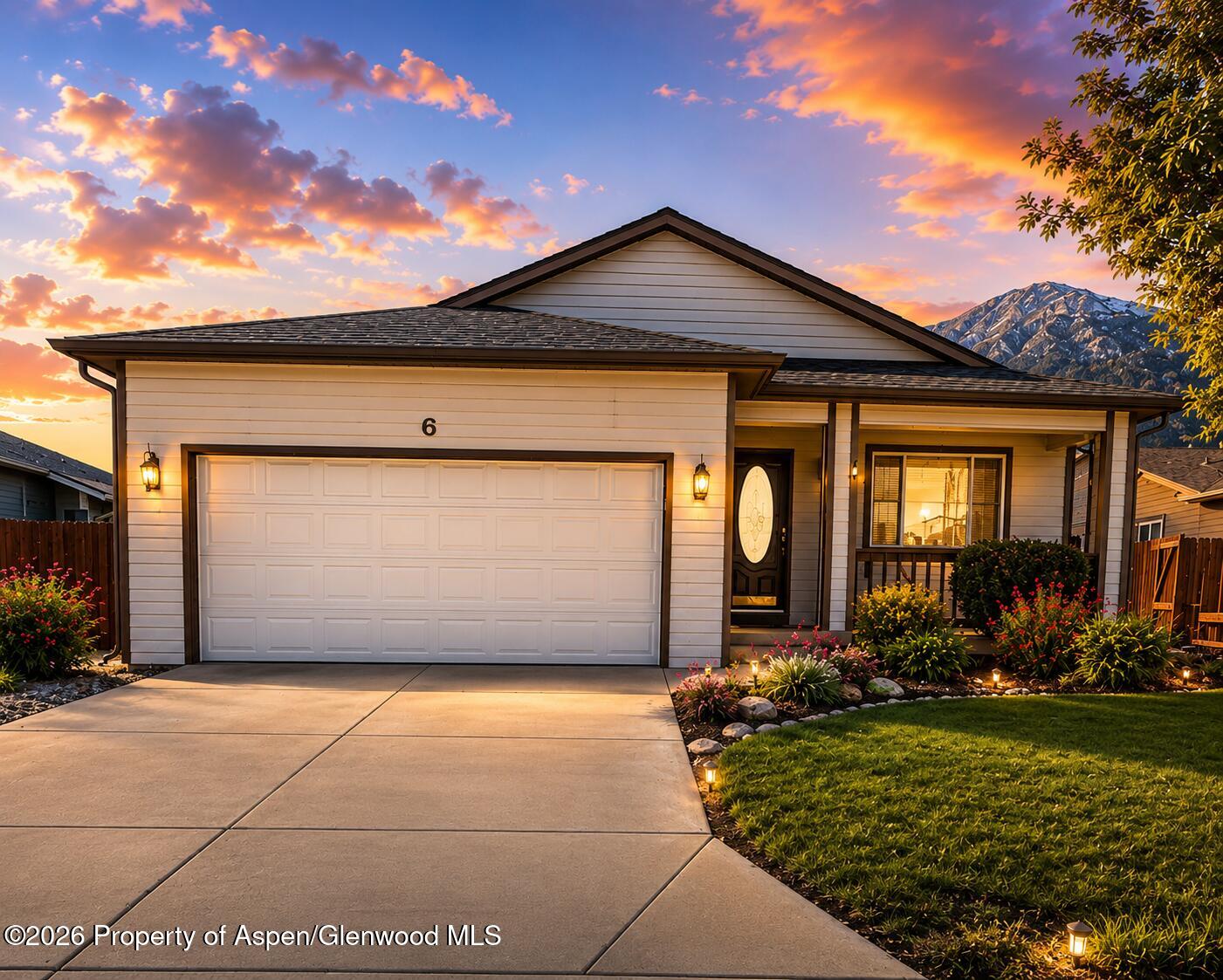 6 Alpine Court — photo
