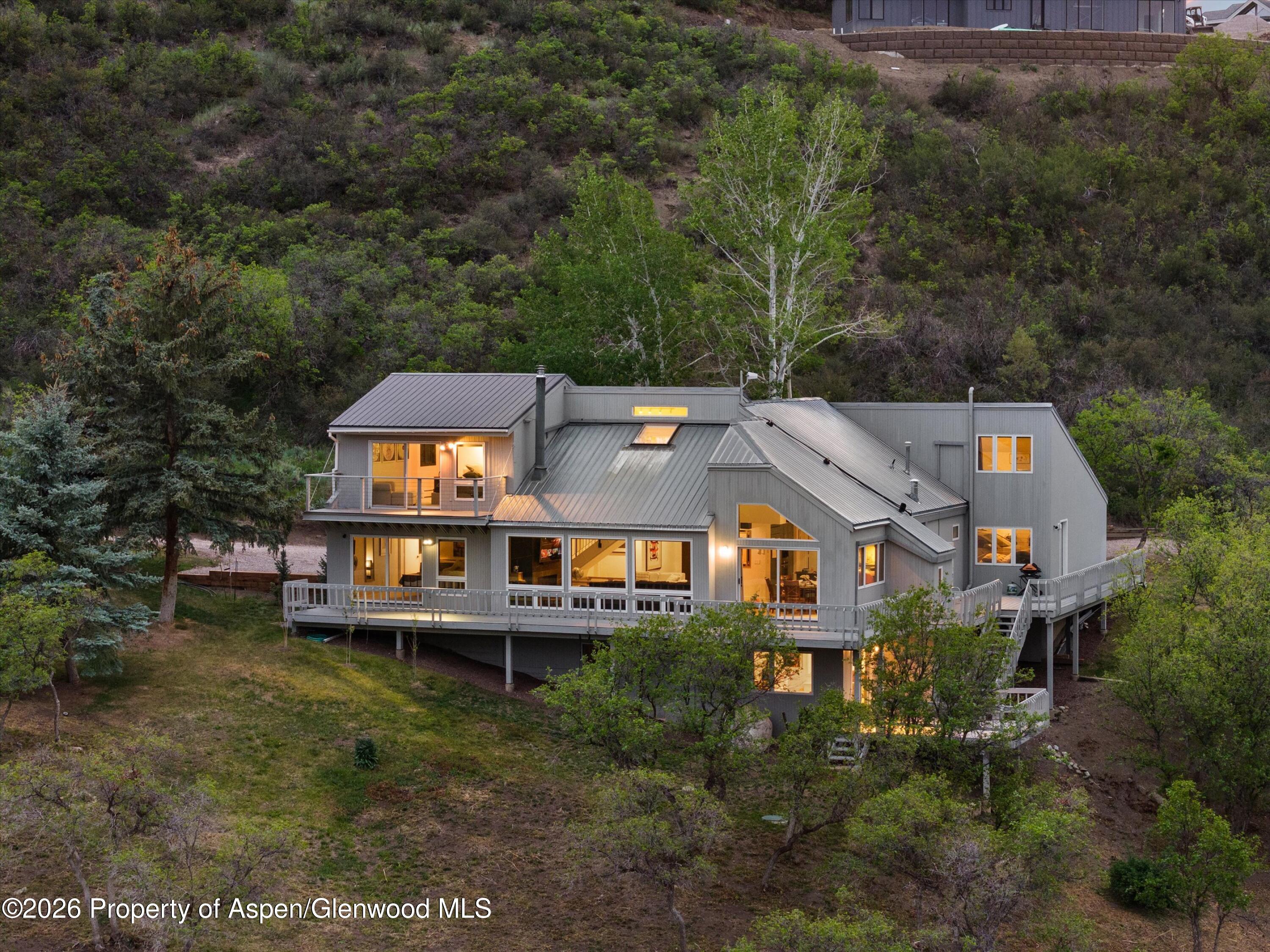 450 Solar Way — photo