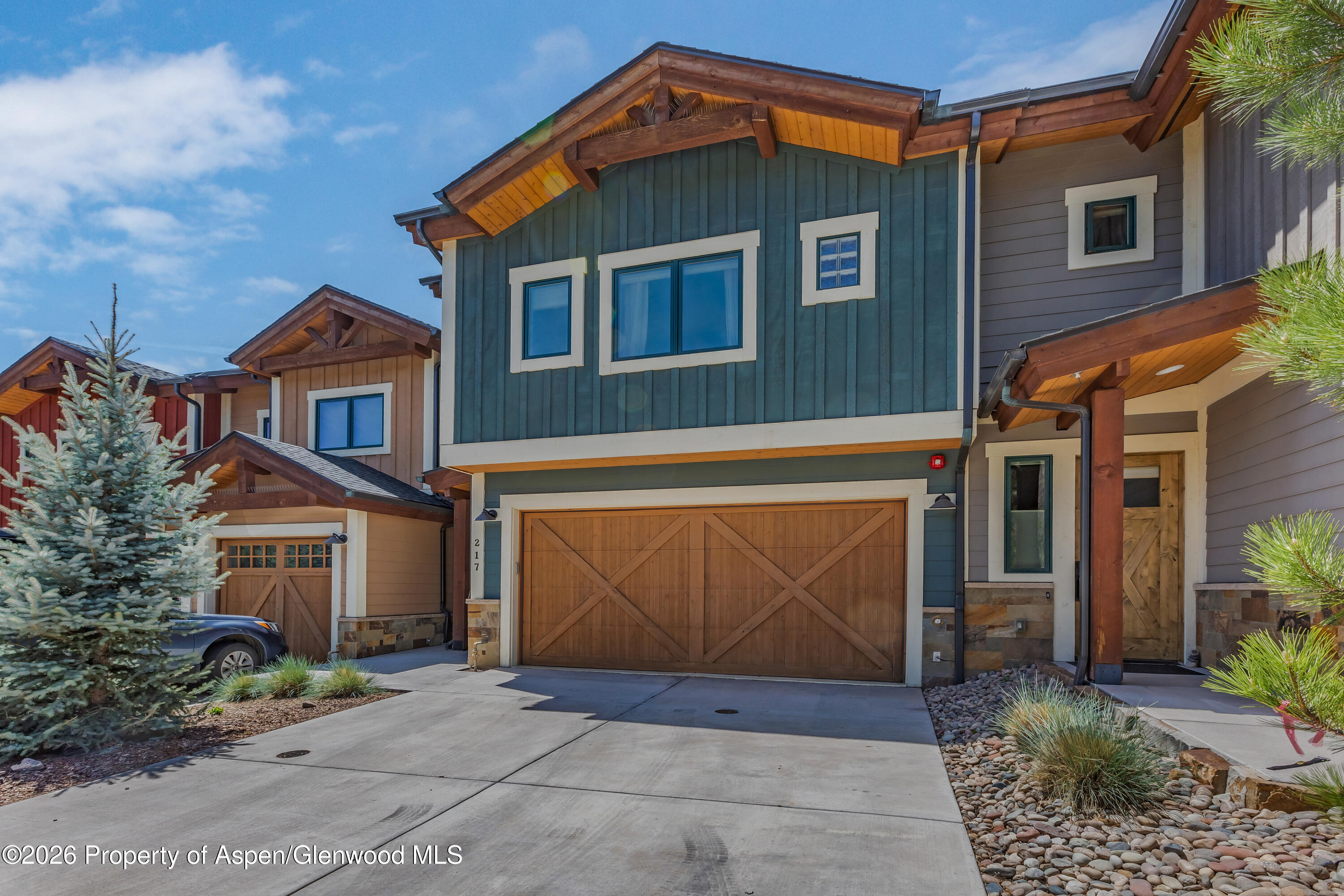 217 Overlook Ridge — photo