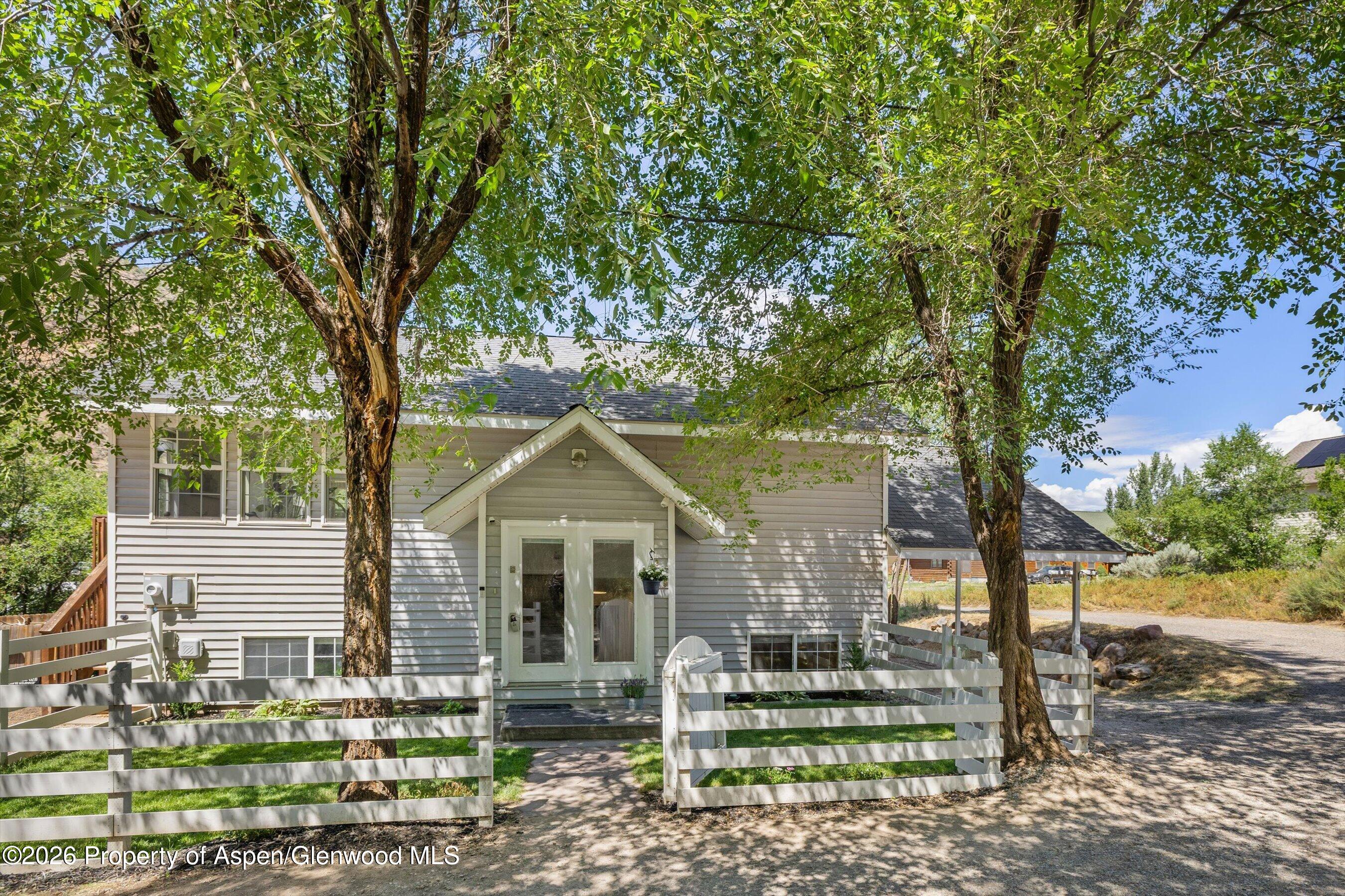 389 Grand Butte Lane — photo
