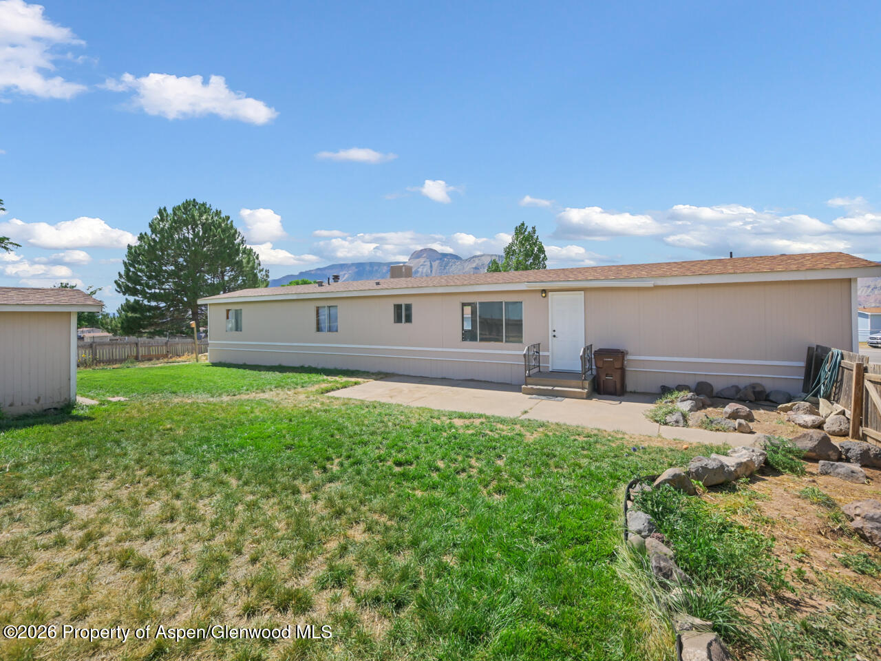 340 Tamarisk Trail — photo