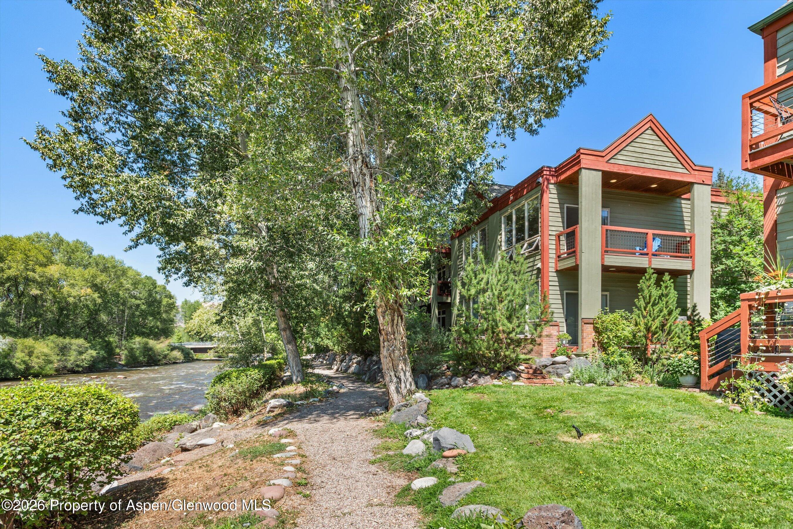 555 Gold Rivers Court 200 — photo