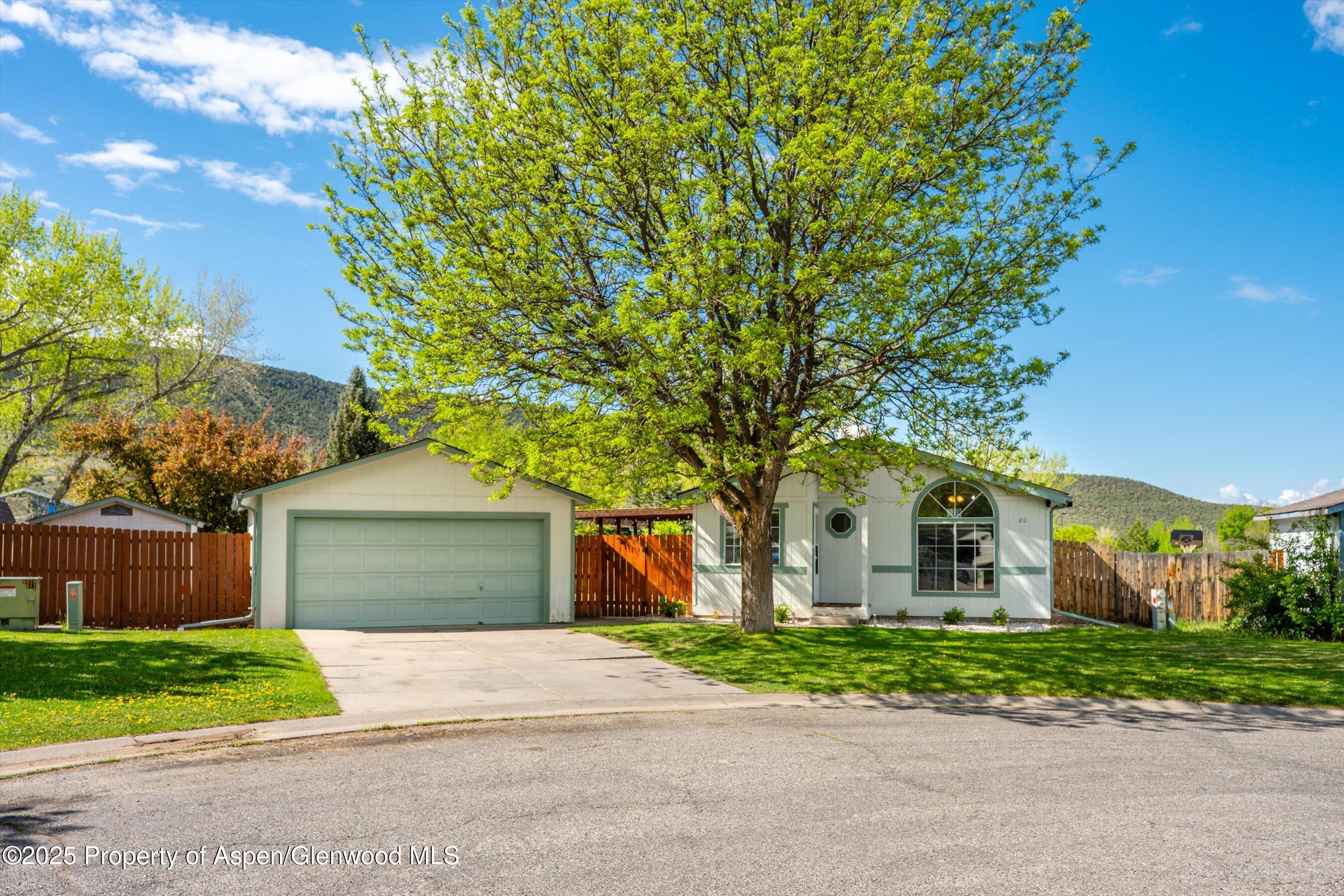 80 W Bonanza Place — photo