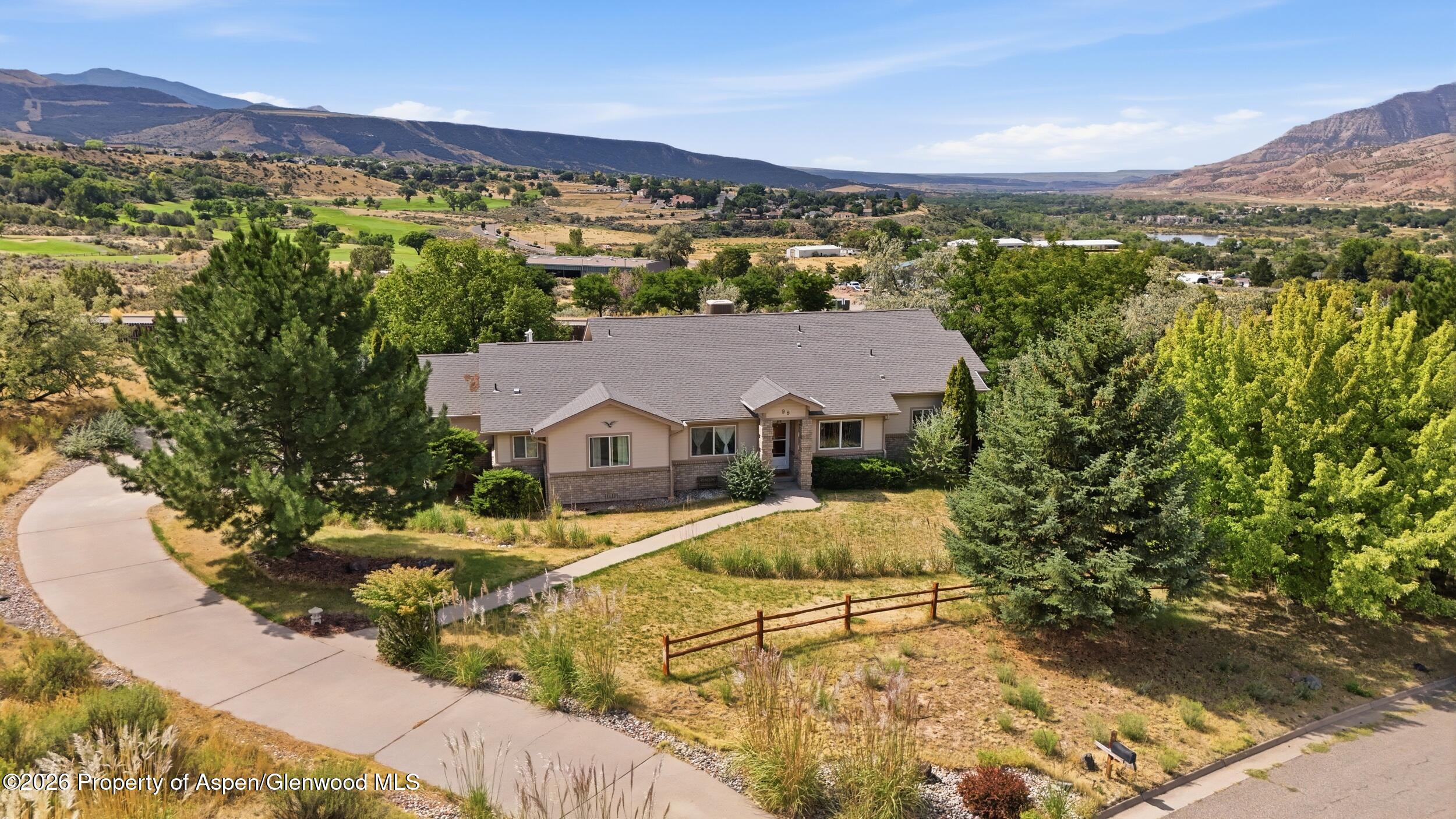 98 Roan Creek Drive — photo
