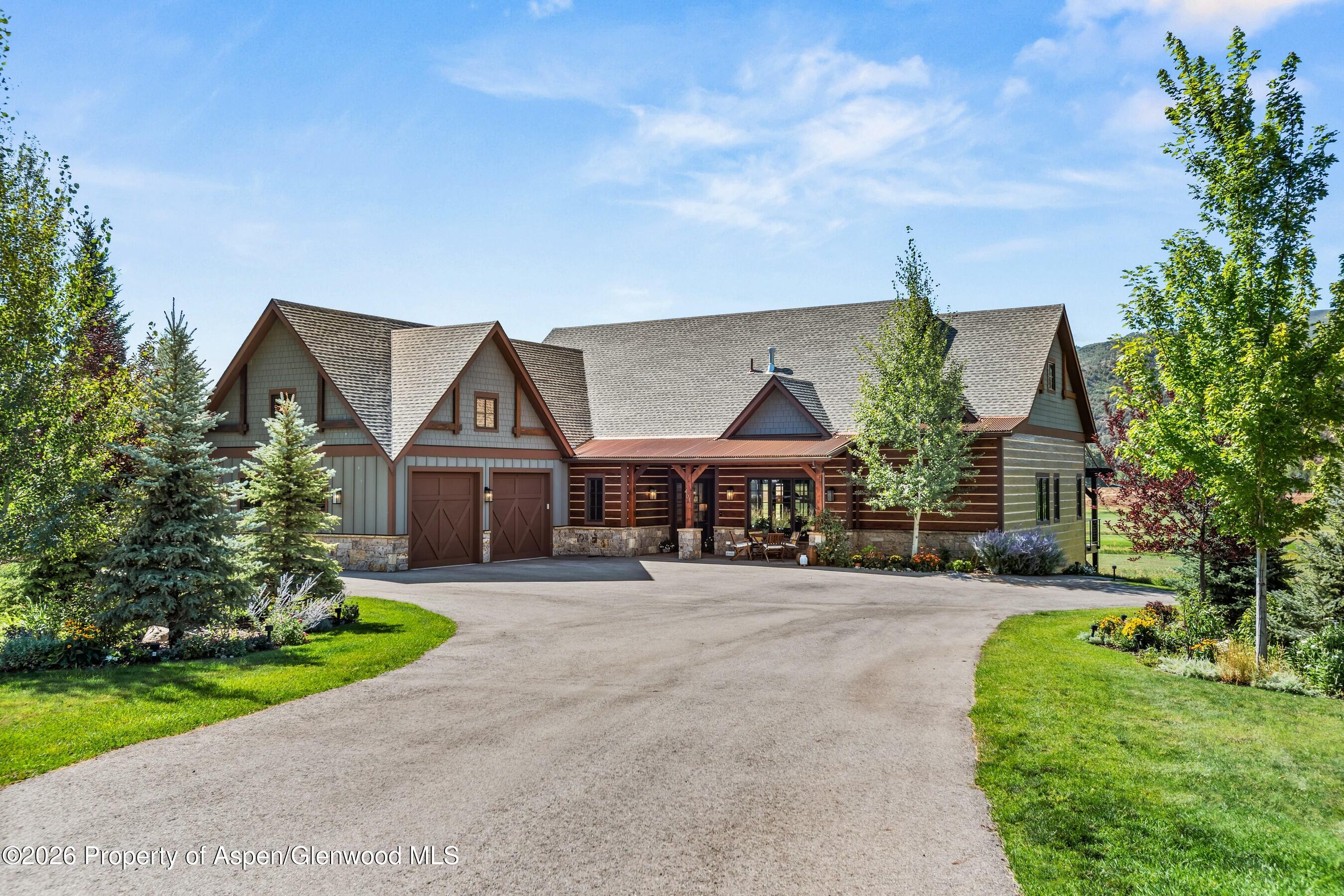 401 Larkspur Drive — photo