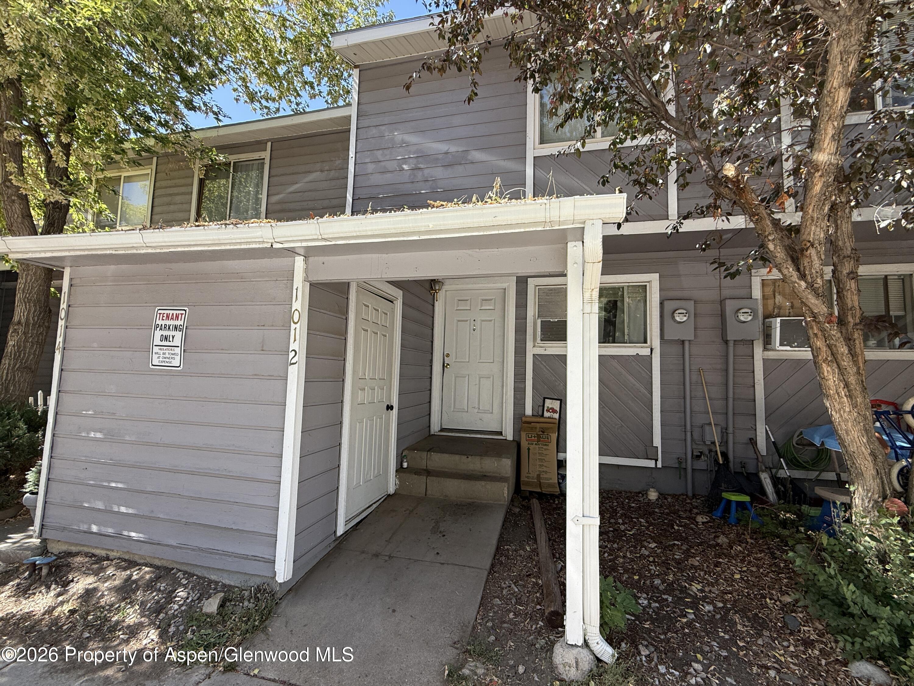 1012 E 7th Street — photo