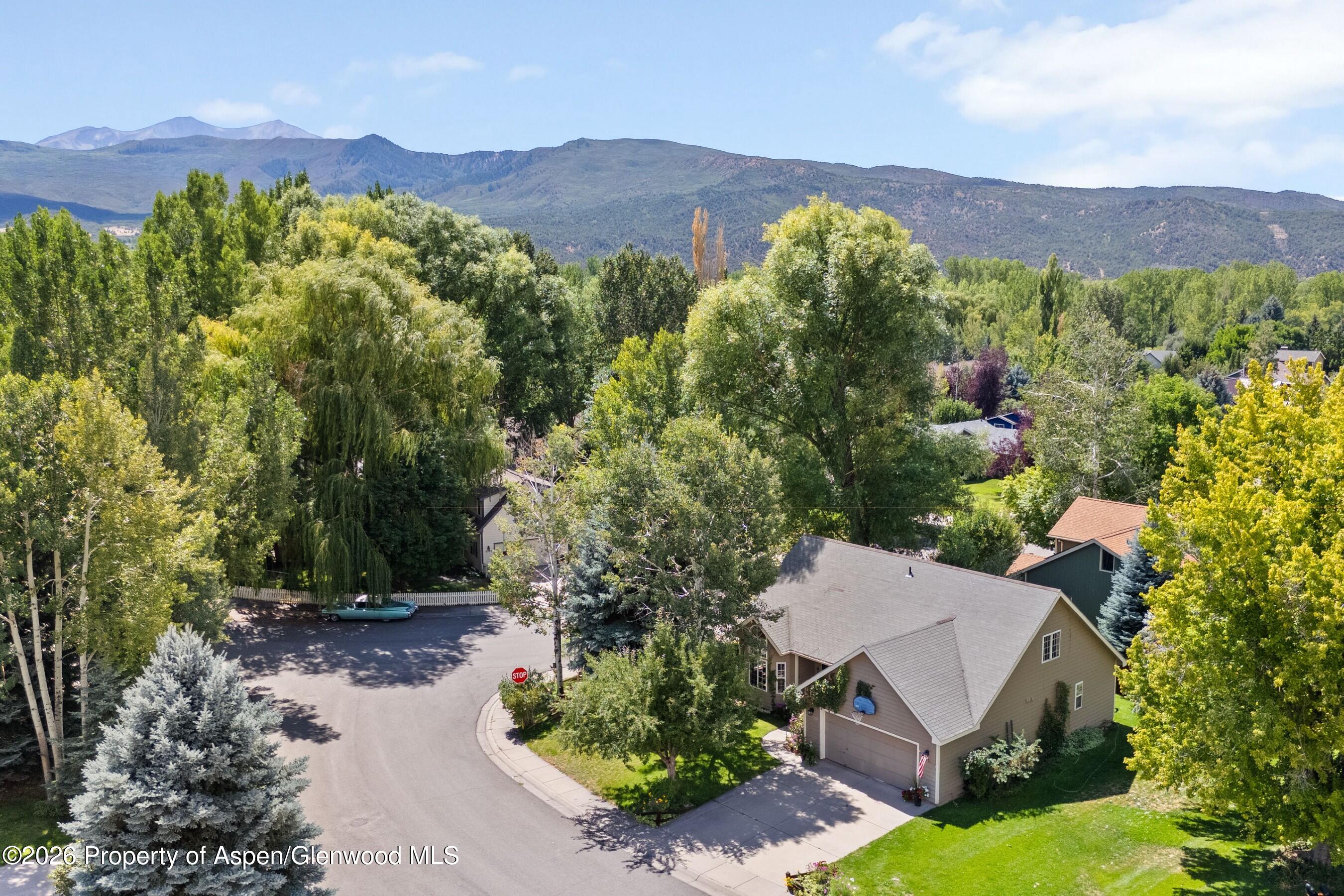 19 Eagles Nest Court — photo