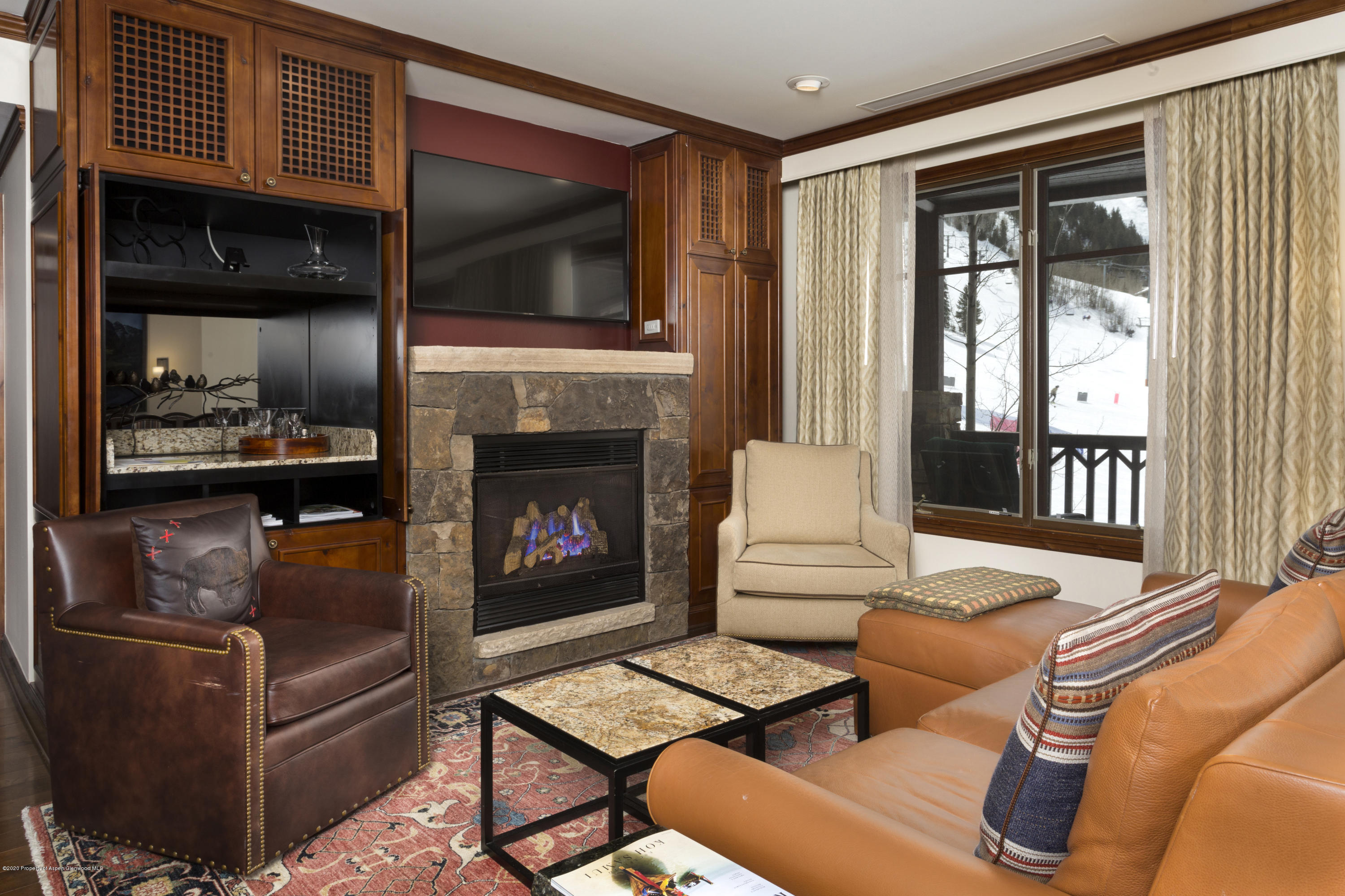 0197 Prospector Road Unit 2307 Winter Interst 4 — photo