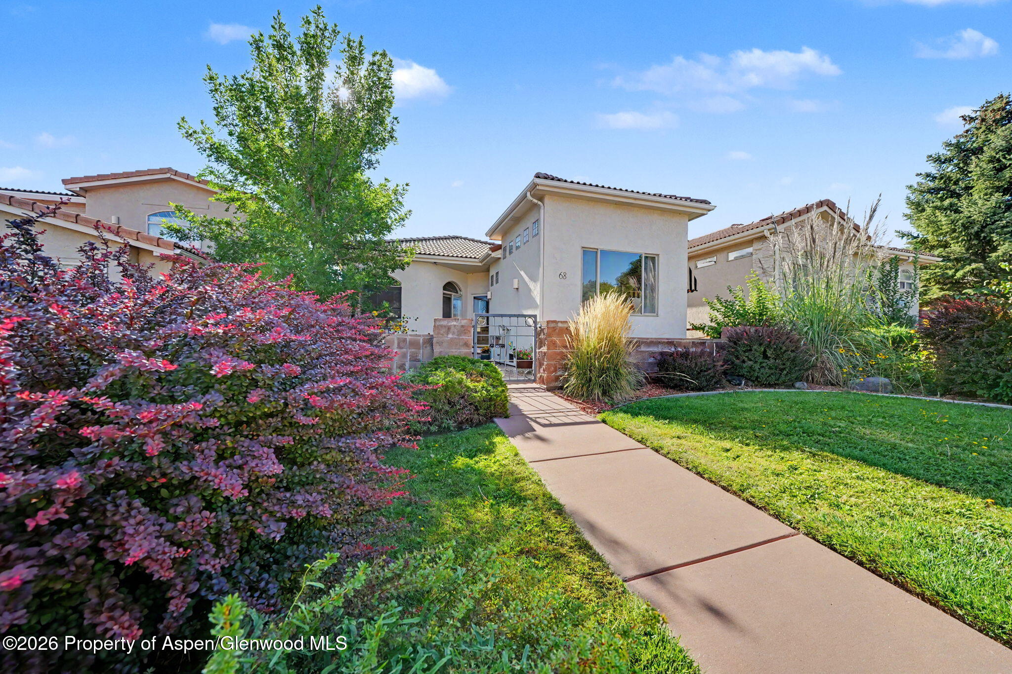 68 Hogan Circle — photo