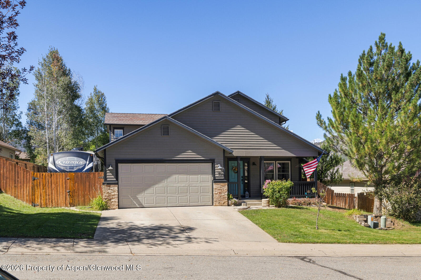 734 Storm King Circle — photo