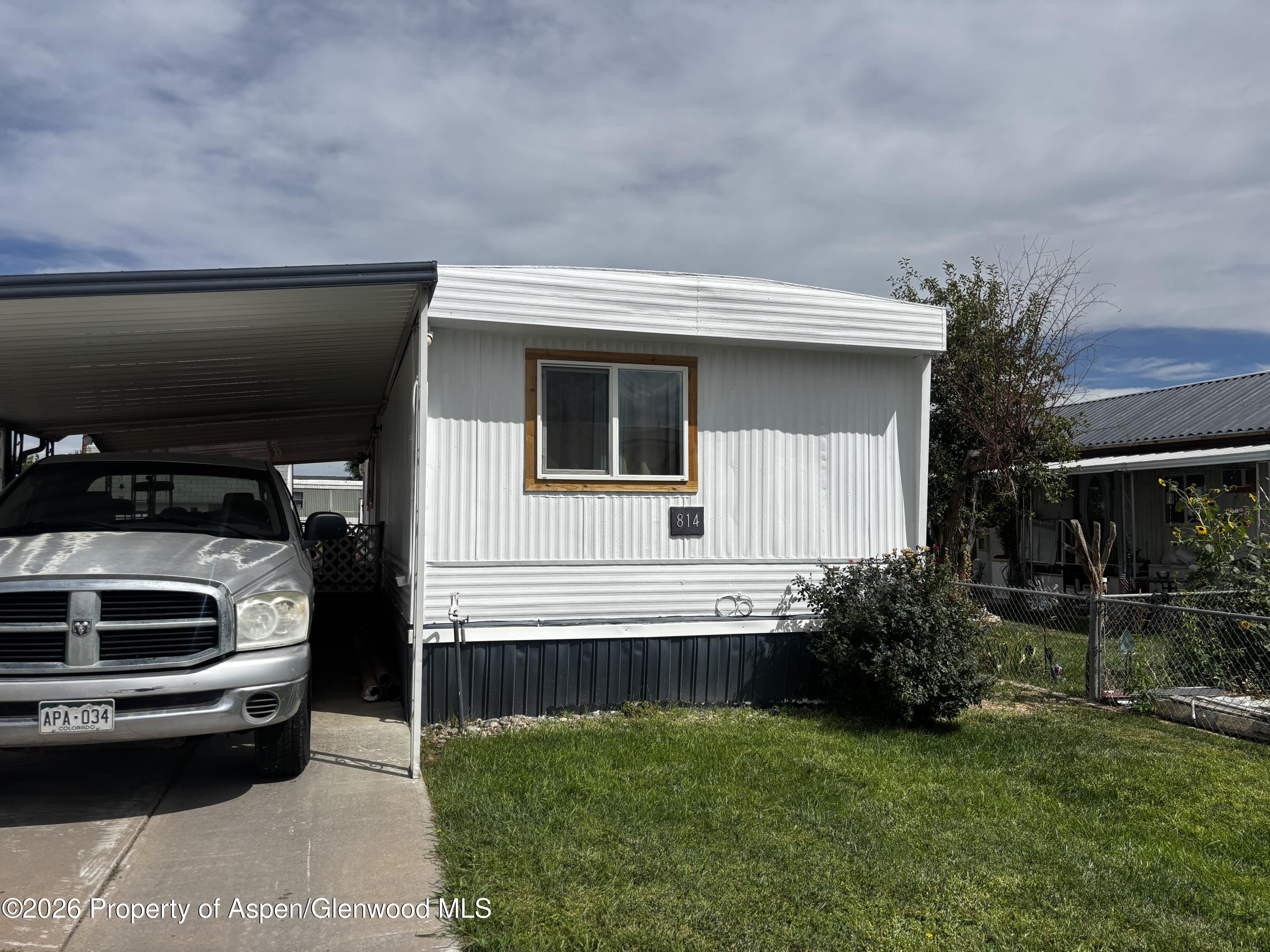 814 N Cottonwood Avenue — photo
