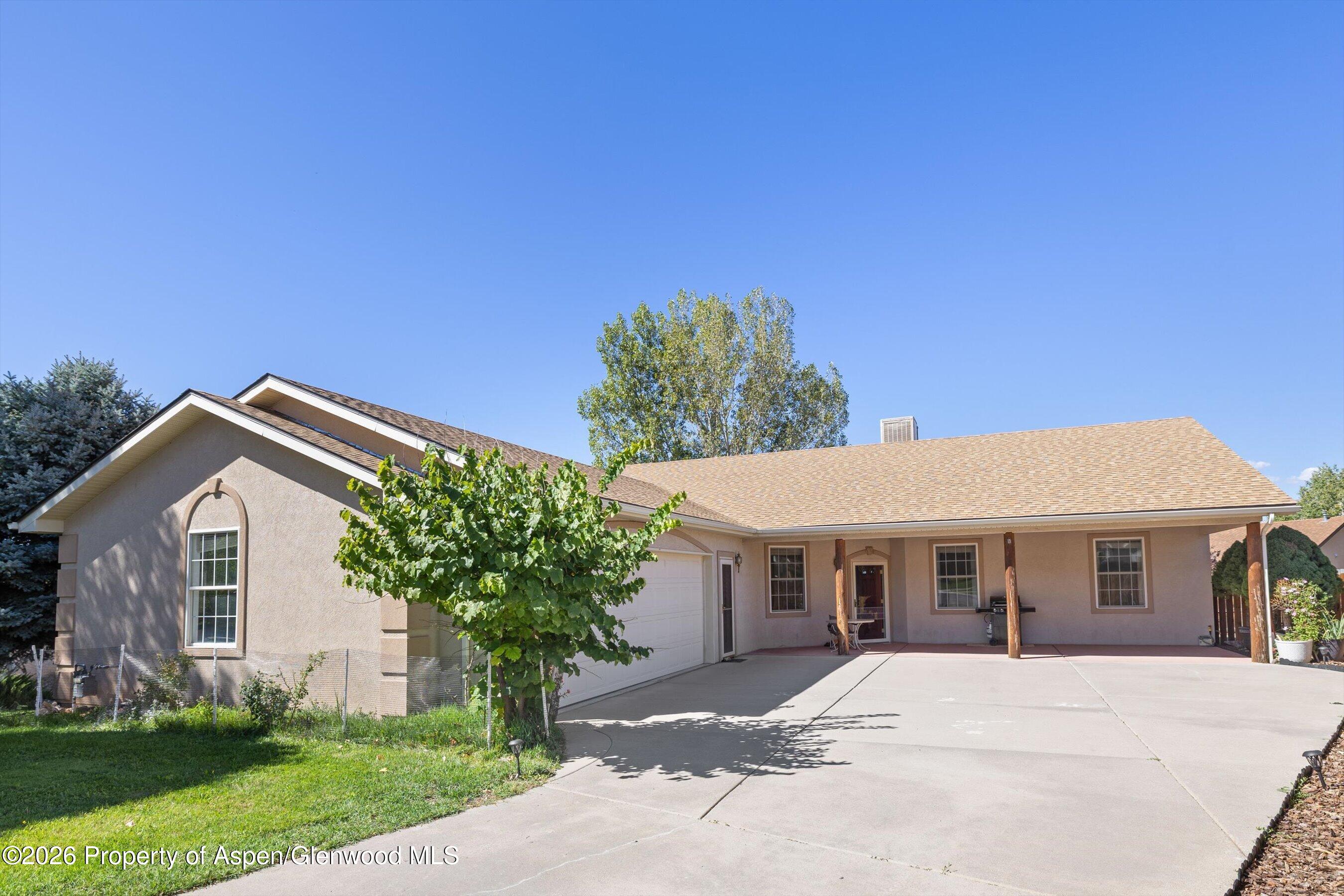 55 Sumac Court — photo