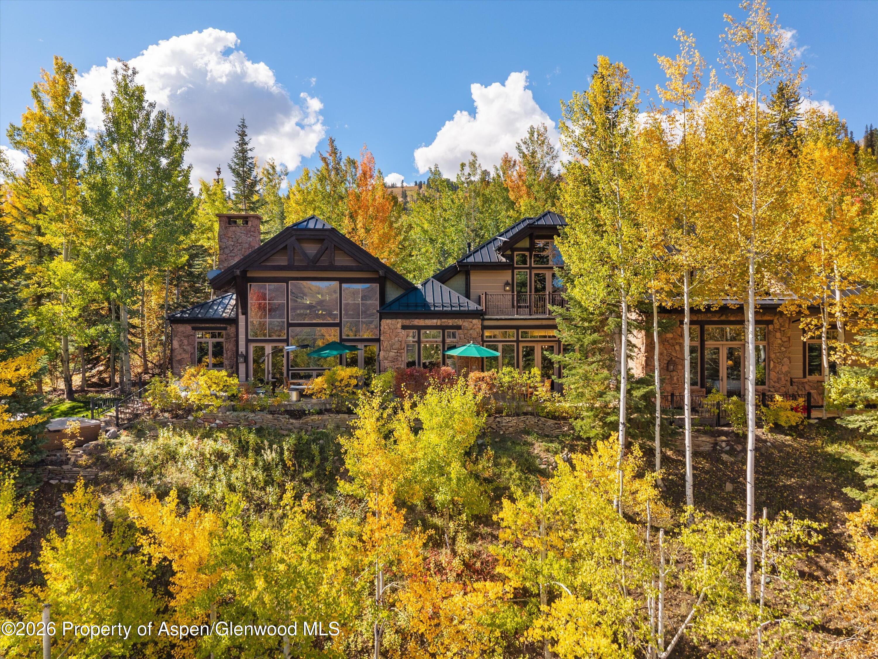 353 Pfister Drive — photo