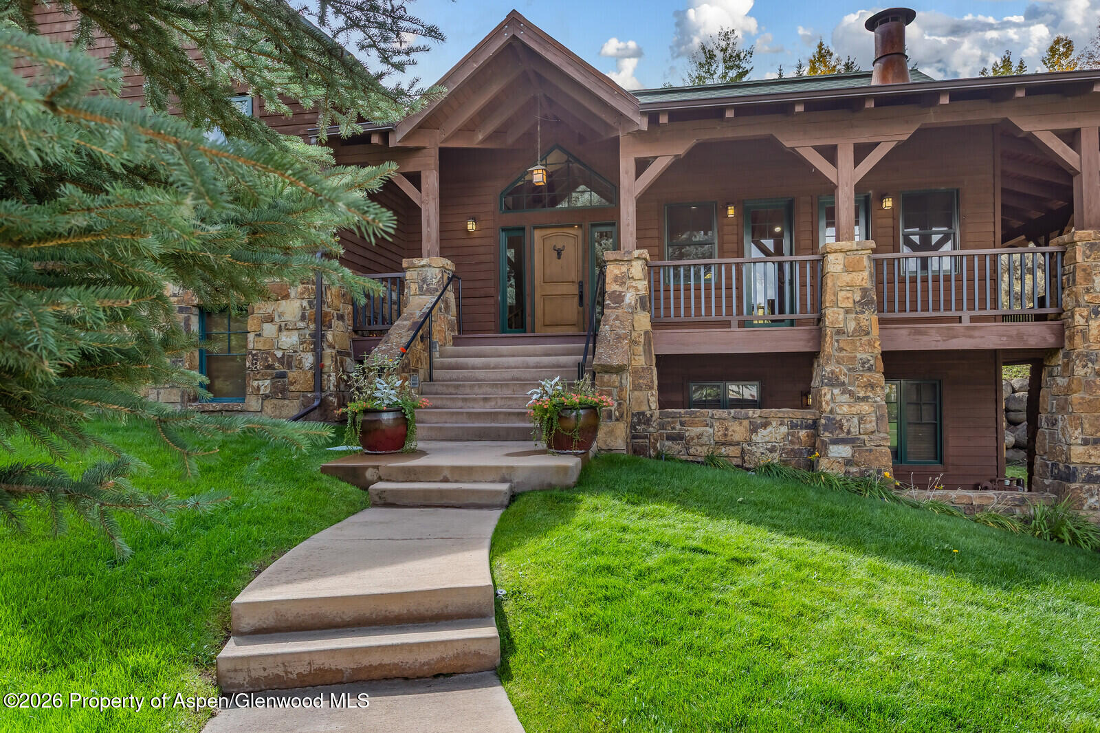 251 Wildflower Road — photo